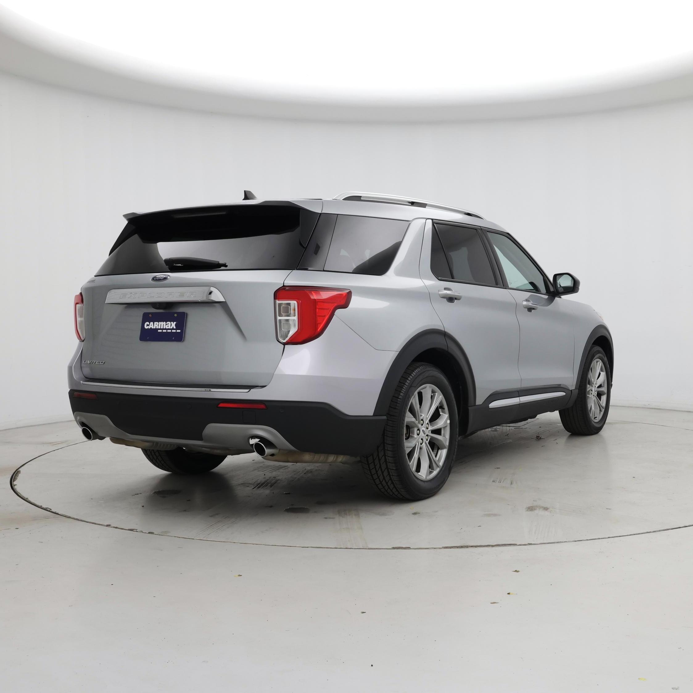 Thumbnail: 2023 Ford Explorer - 8