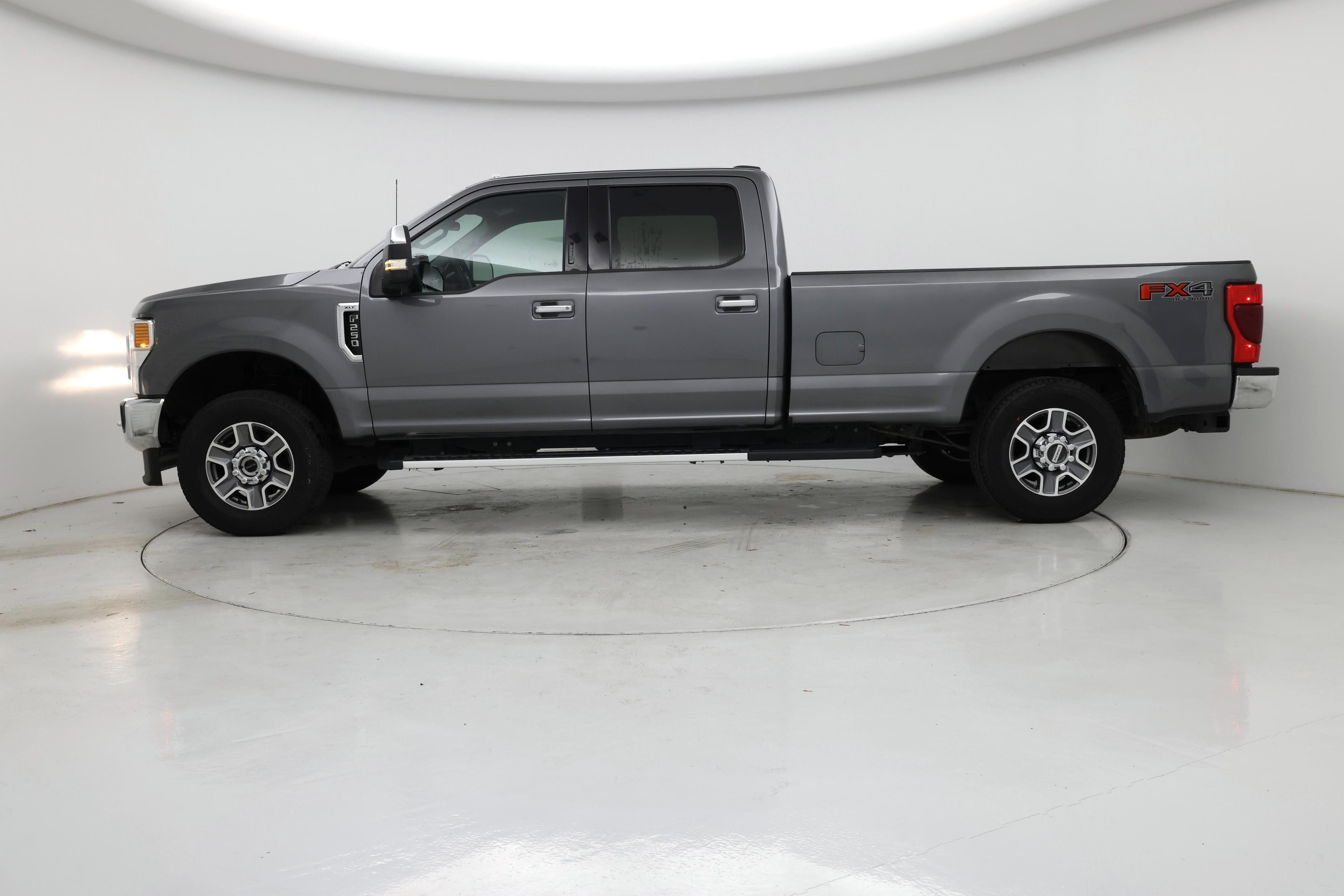 Thumbnail: 2022 Ford F-250 - 3