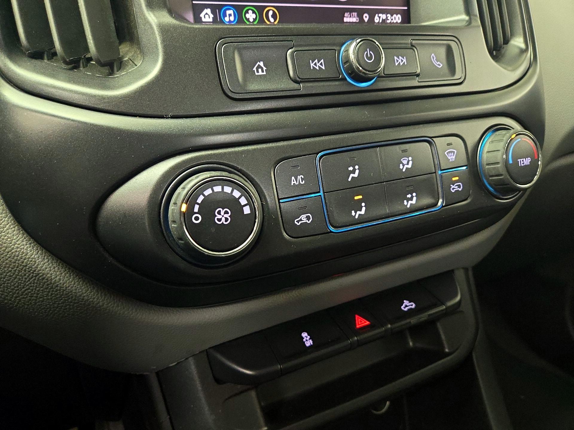 Thumbnail: 2022 Chevrolet Colorado - 16