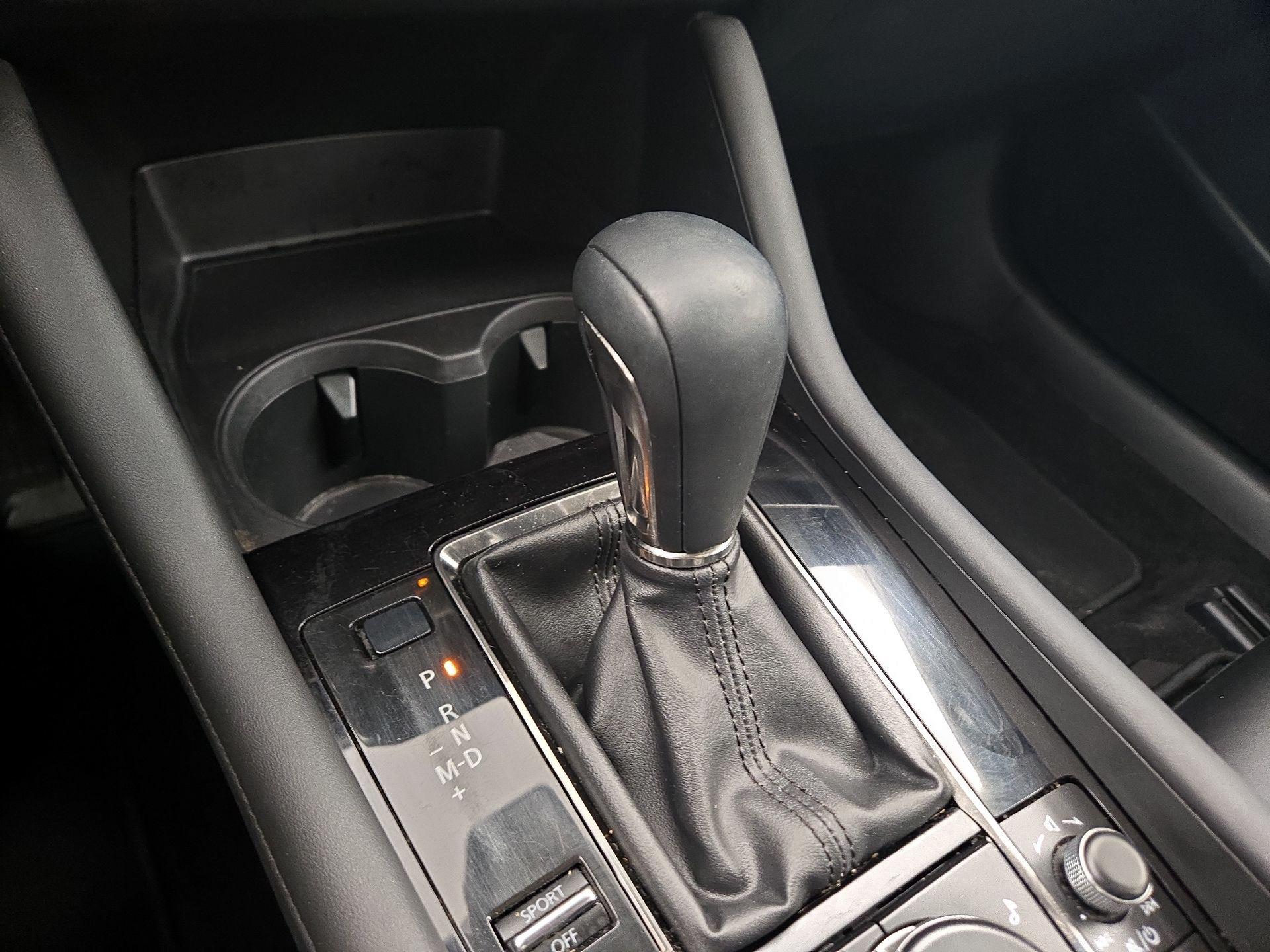 Thumbnail: 2021 Mazda Mazda3 - 17