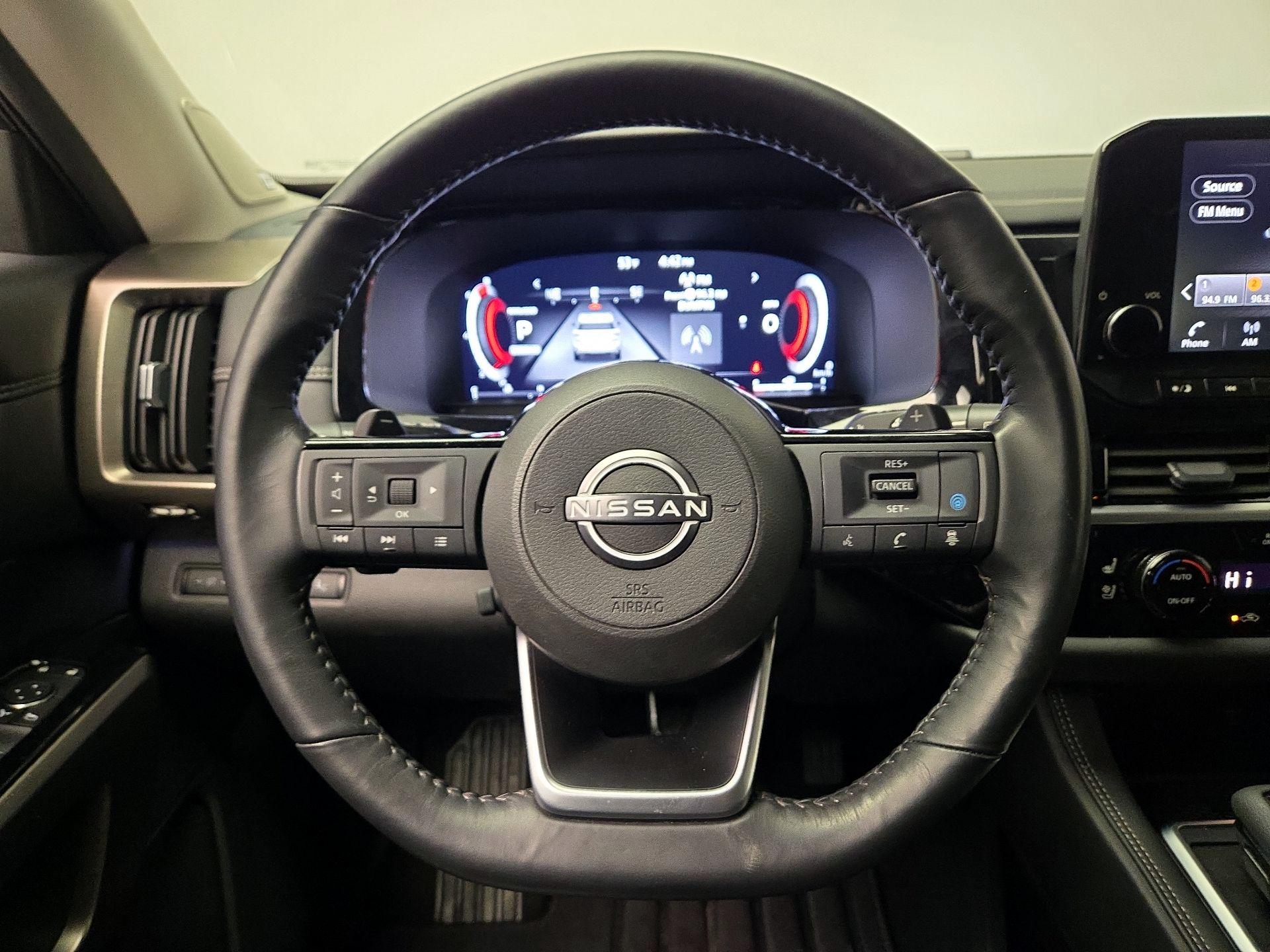 Thumbnail: 2024 Nissan Pathfinder - 10