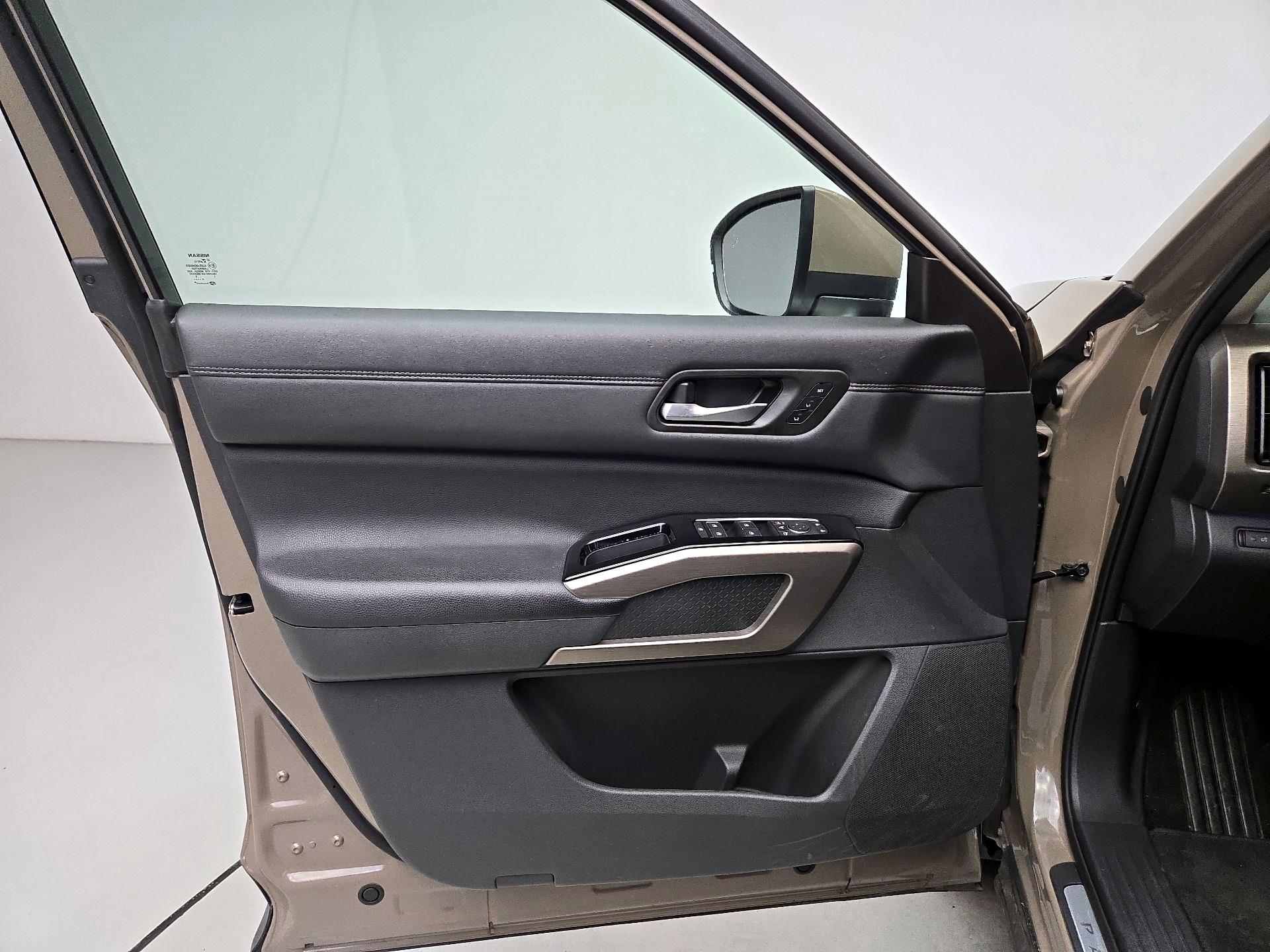 Thumbnail: 2024 Nissan Pathfinder - 12