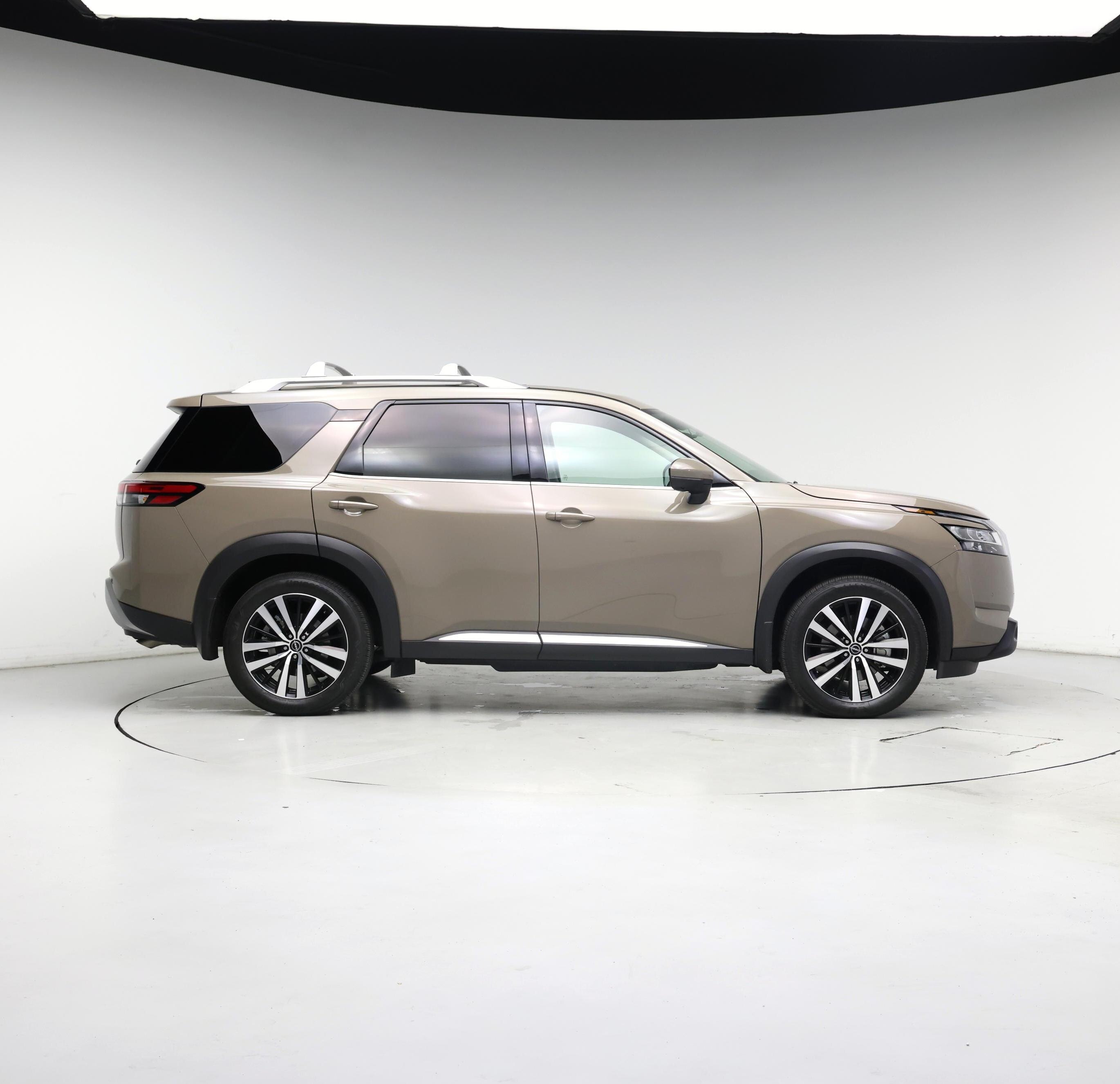 Thumbnail: 2024 Nissan Pathfinder - 7