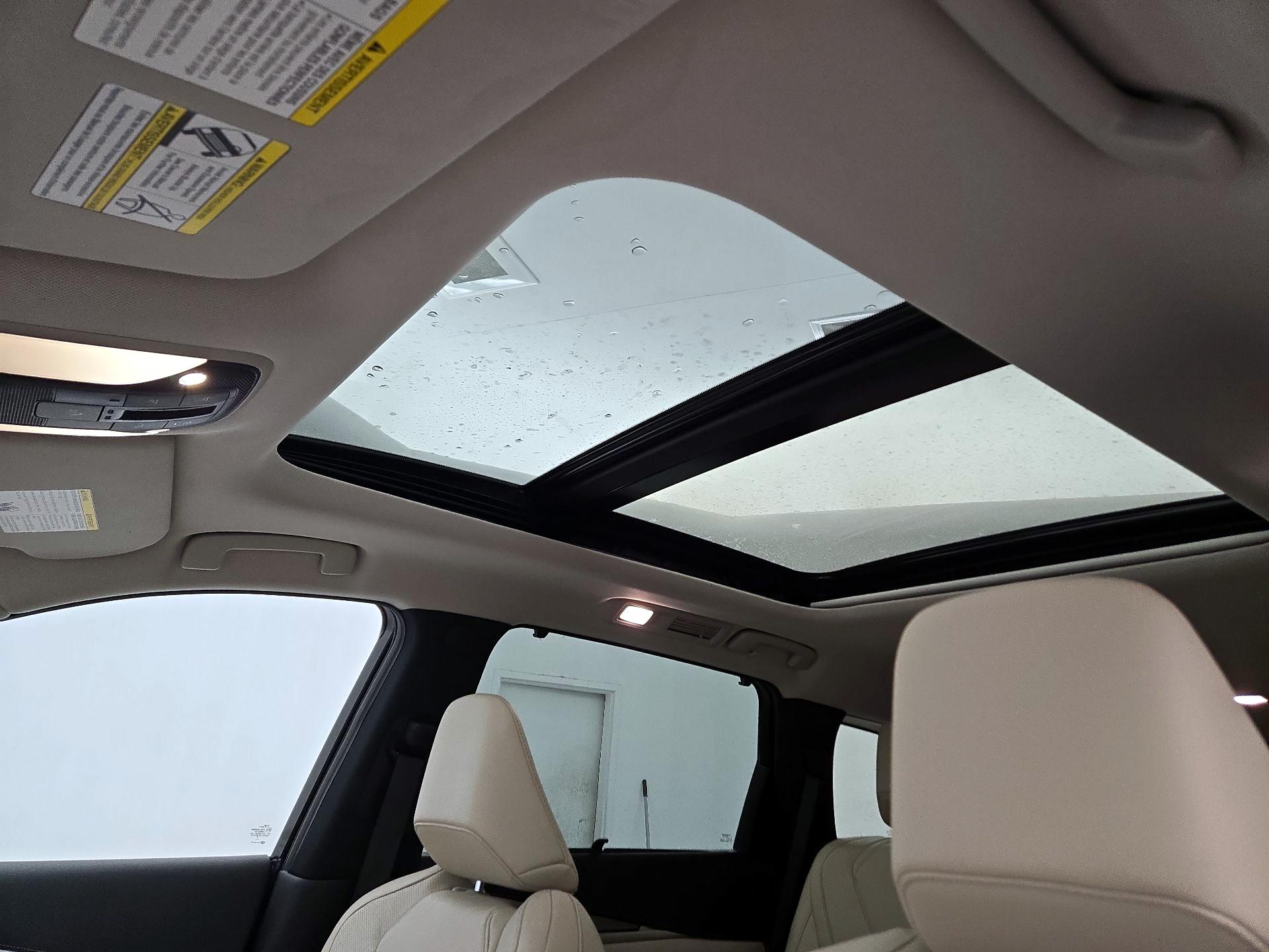 Thumbnail: 2023 INFINITI QX60 - 20