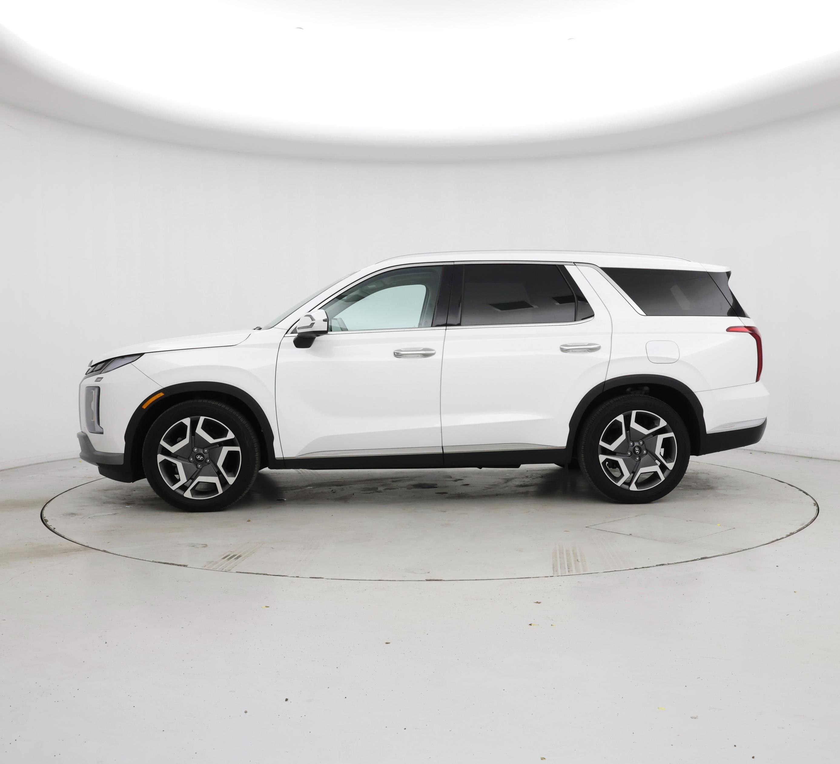 Thumbnail: 2024 Hyundai Palisade - 3