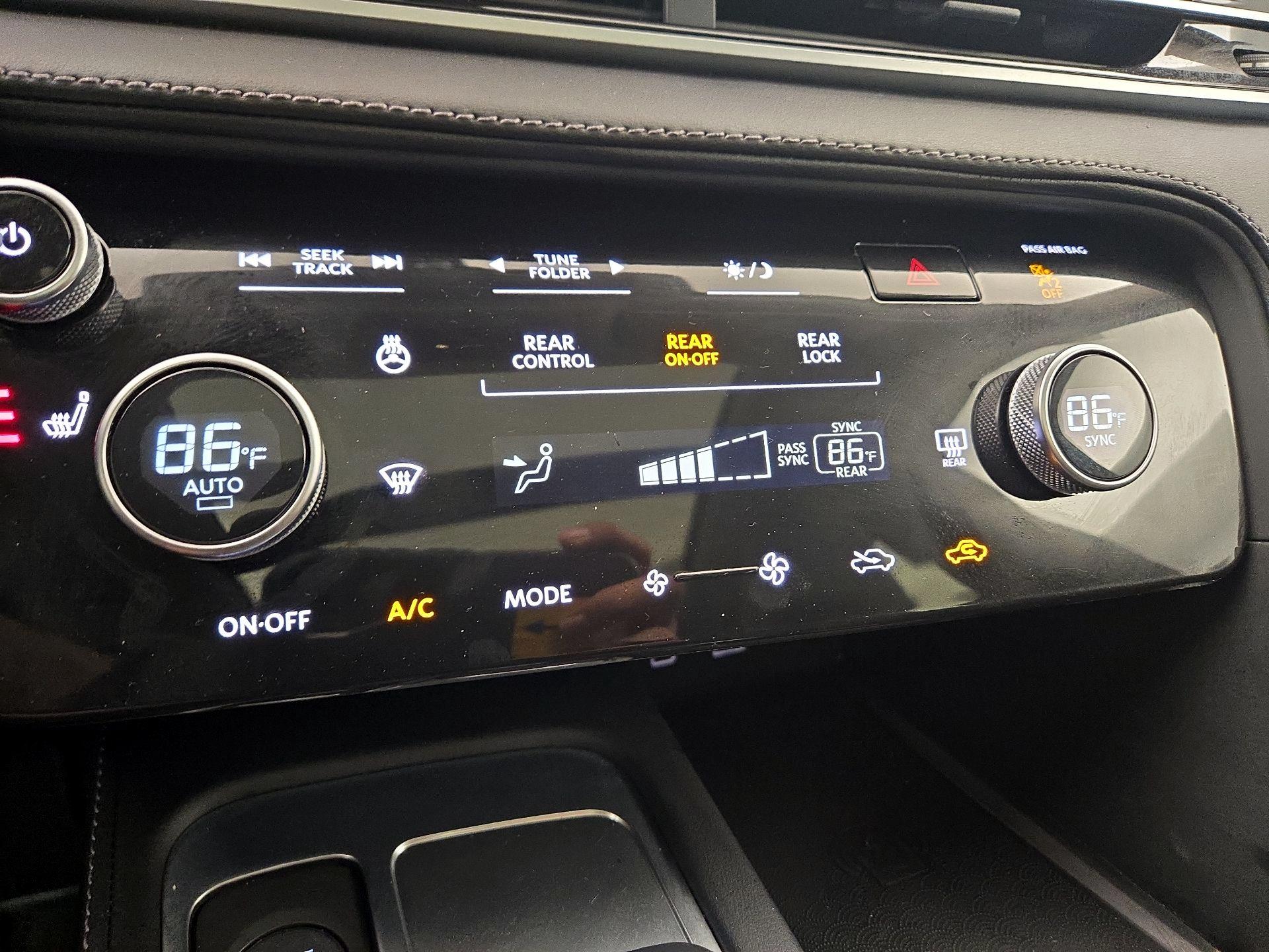 Thumbnail: 2025 INFINITI QX60 - 16