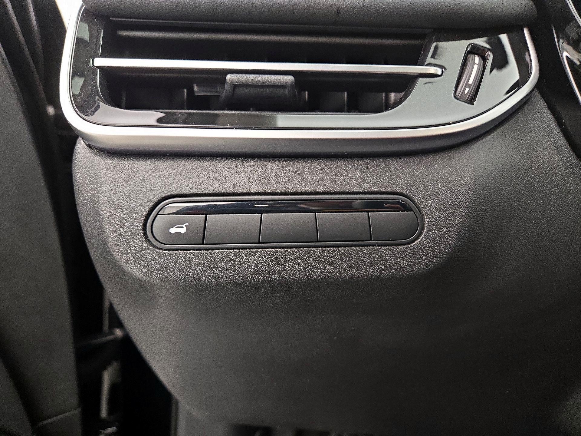 Thumbnail: 2025 INFINITI QX60 - 13