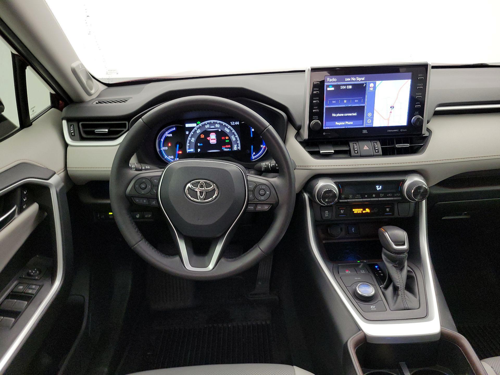 Thumbnail: 2022 Toyota RAV4 - 10