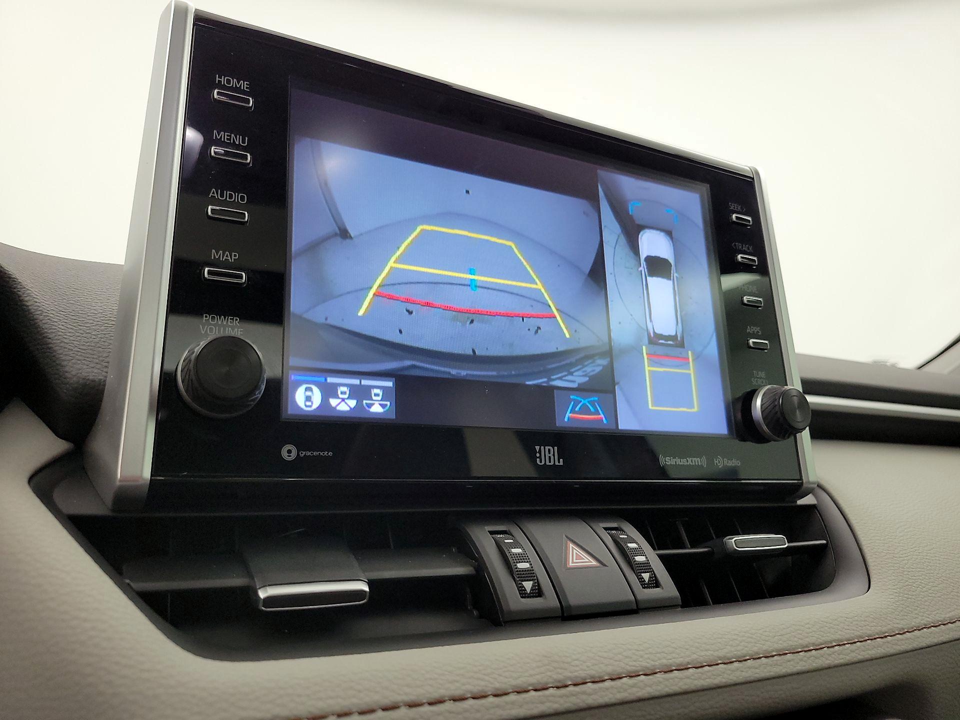 Thumbnail: 2022 Toyota RAV4 - 15