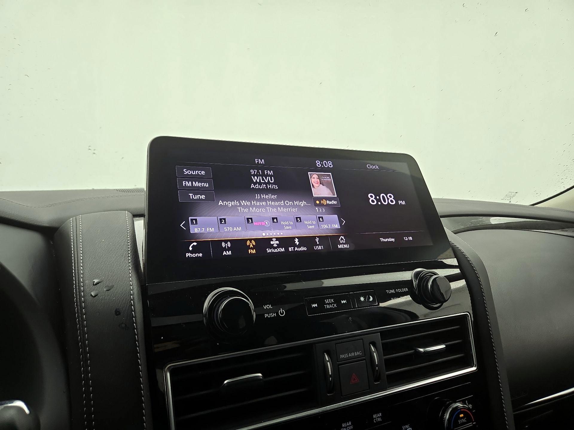 Thumbnail: 2024 INFINITI QX80 - 15