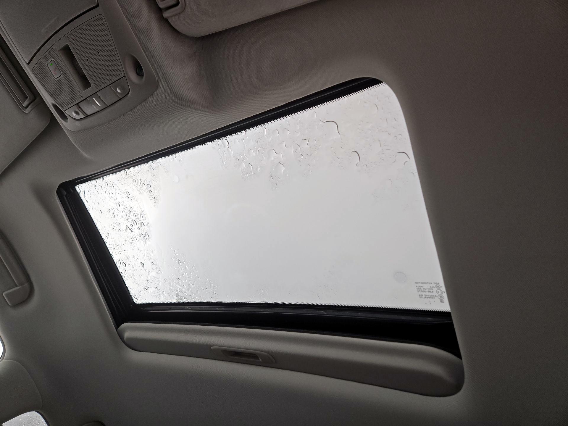 Thumbnail: 2024 INFINITI QX80 - 19