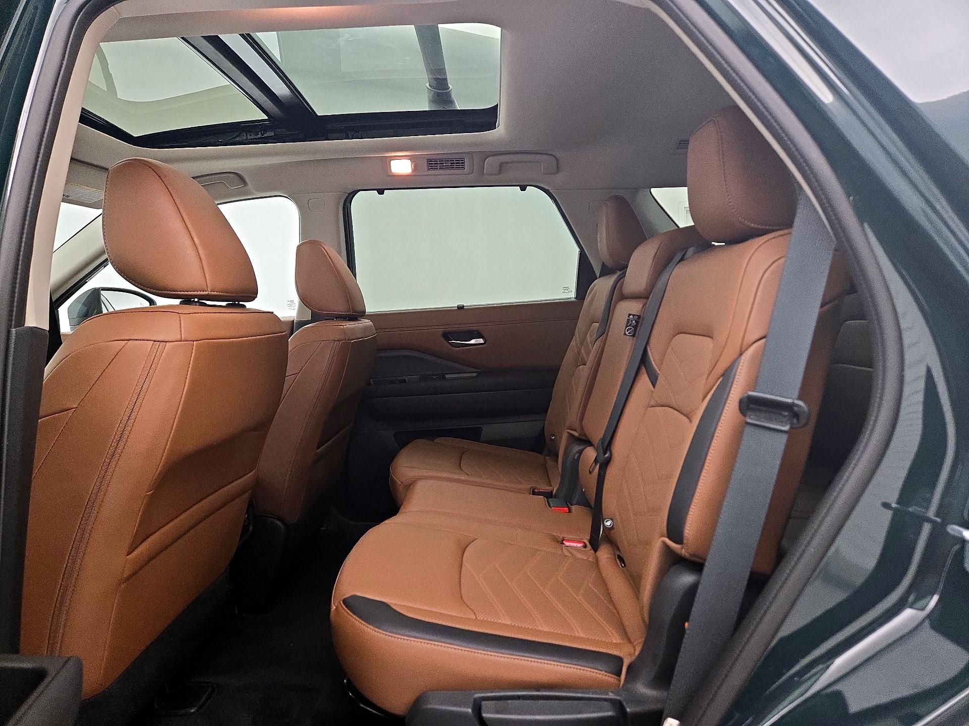 Thumbnail: 2024 Nissan Pathfinder - 20