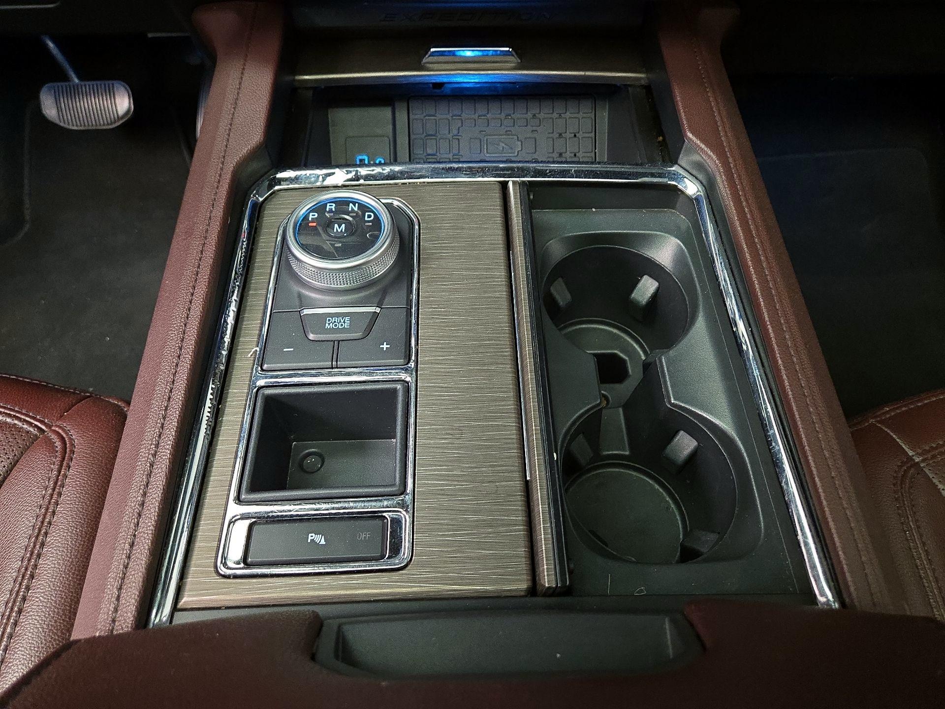 Thumbnail: 2024 Ford Expedition MAX - 18