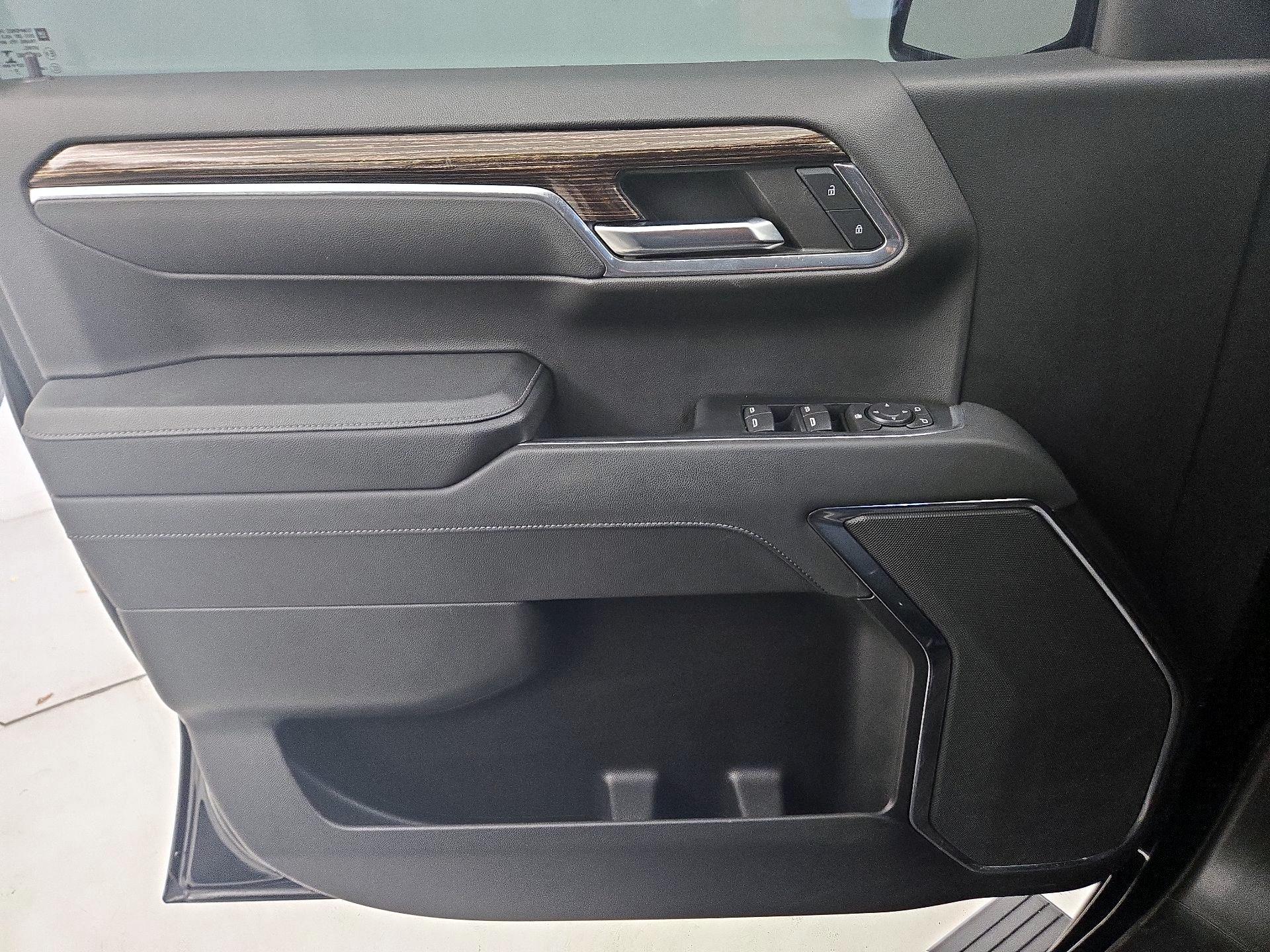 Thumbnail: 2023 GMC Sierra 1500 - 12