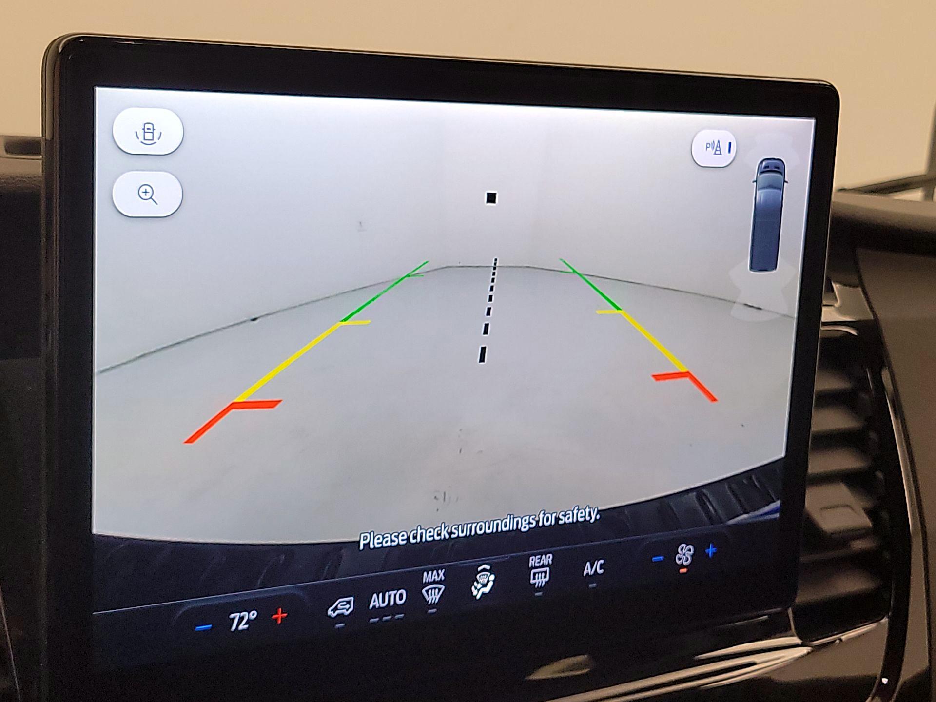 Thumbnail: 2023 Ford Transit Series - 15