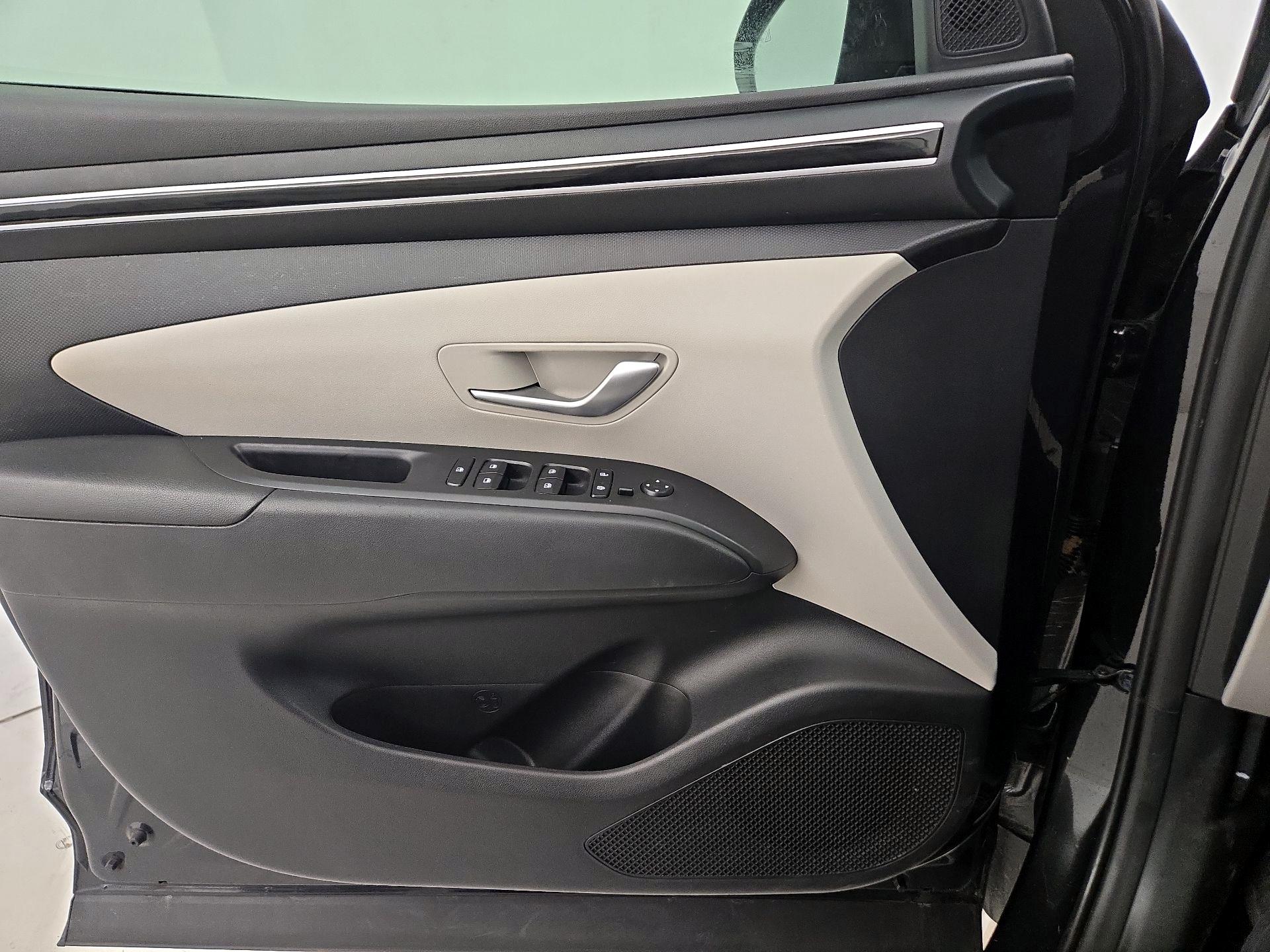 Thumbnail: 2023 Hyundai Tucson - 12