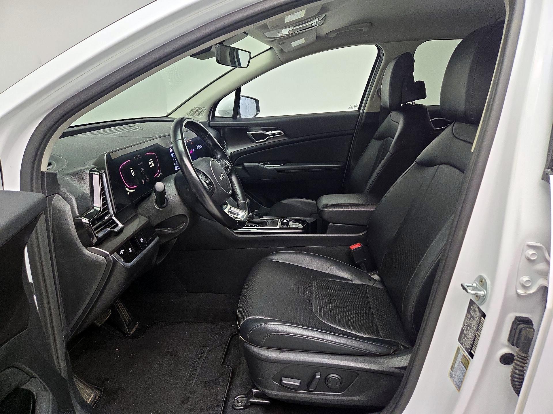 Thumbnail: 2023 Kia Sportage - 11