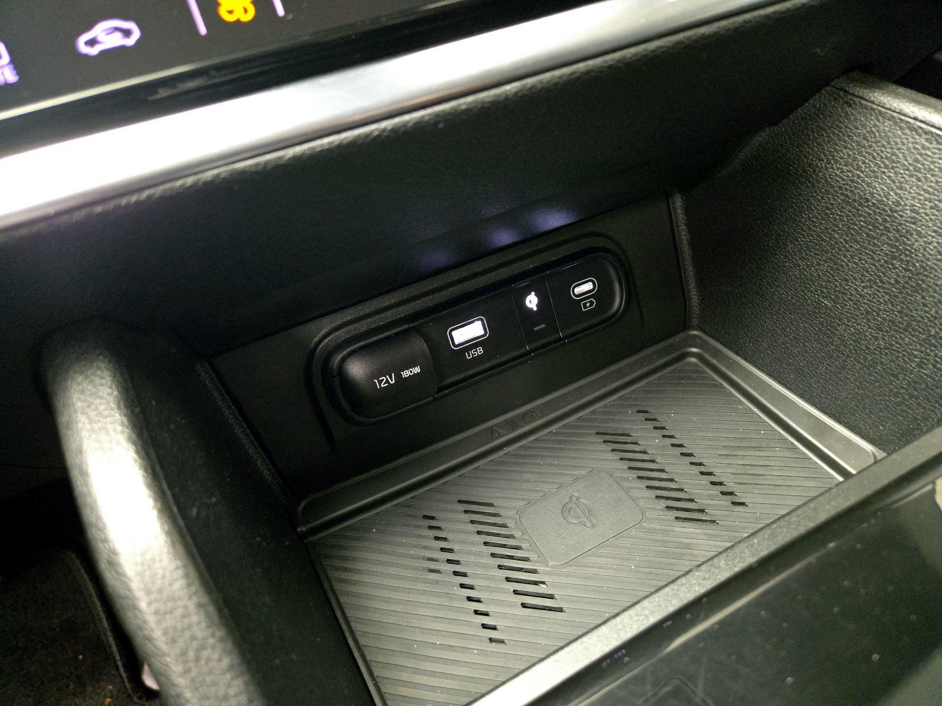 Thumbnail: 2023 Kia Sportage - 19