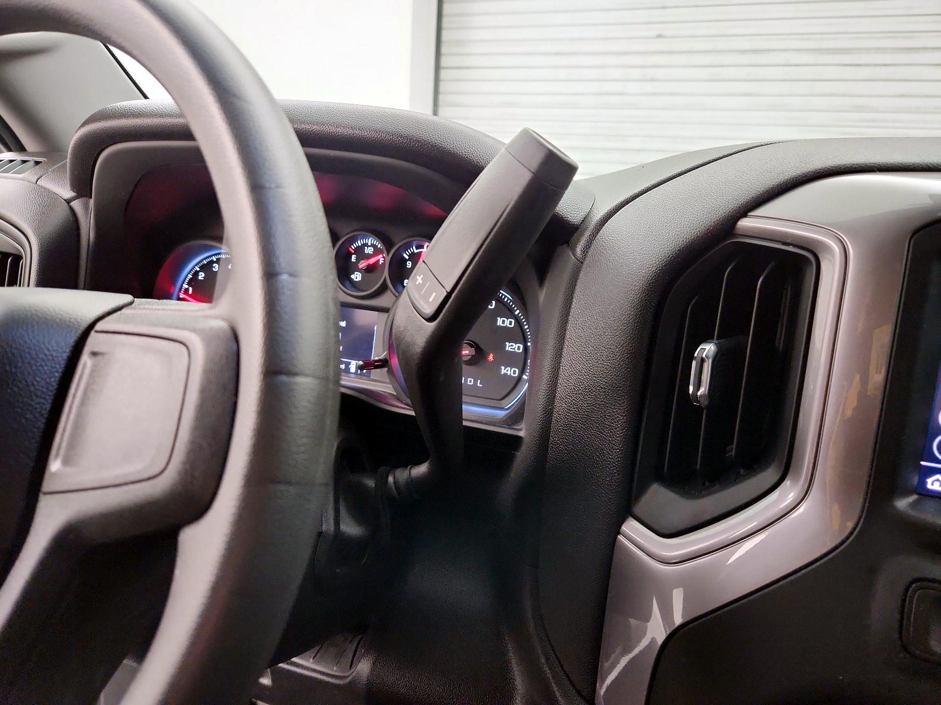 Thumbnail: 2023 Chevrolet Silverado 1500 - 17