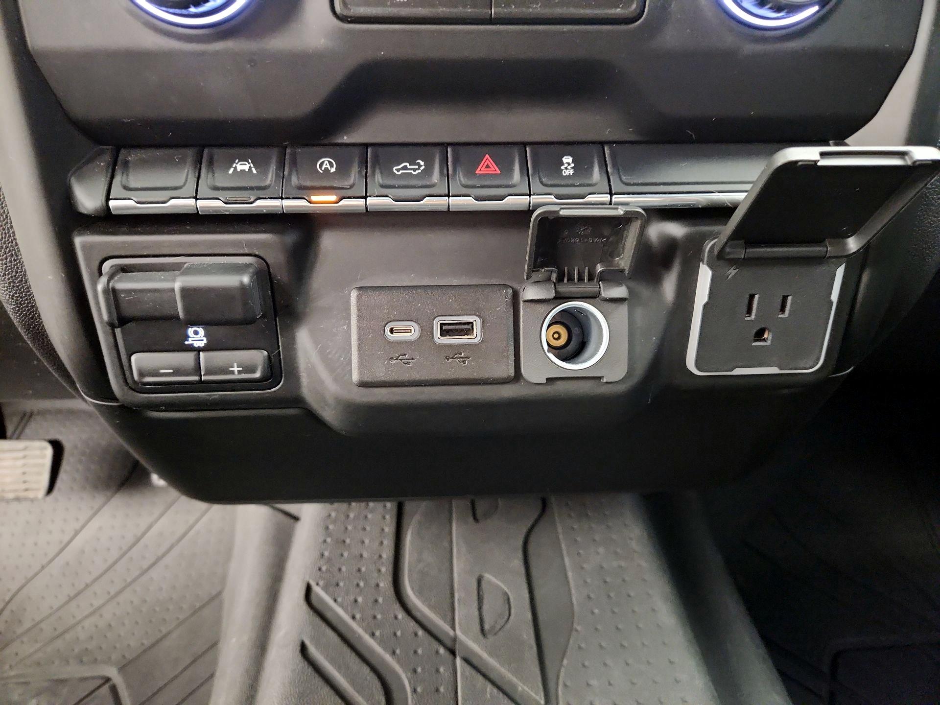 Thumbnail: 2023 Chevrolet Silverado 1500 - 18