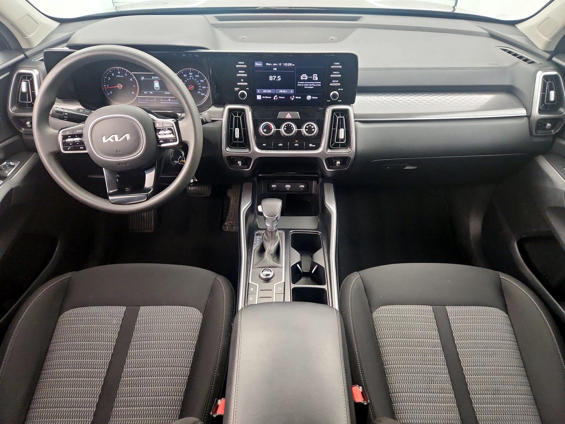 Thumbnail: 2022 Kia Sorento - 9