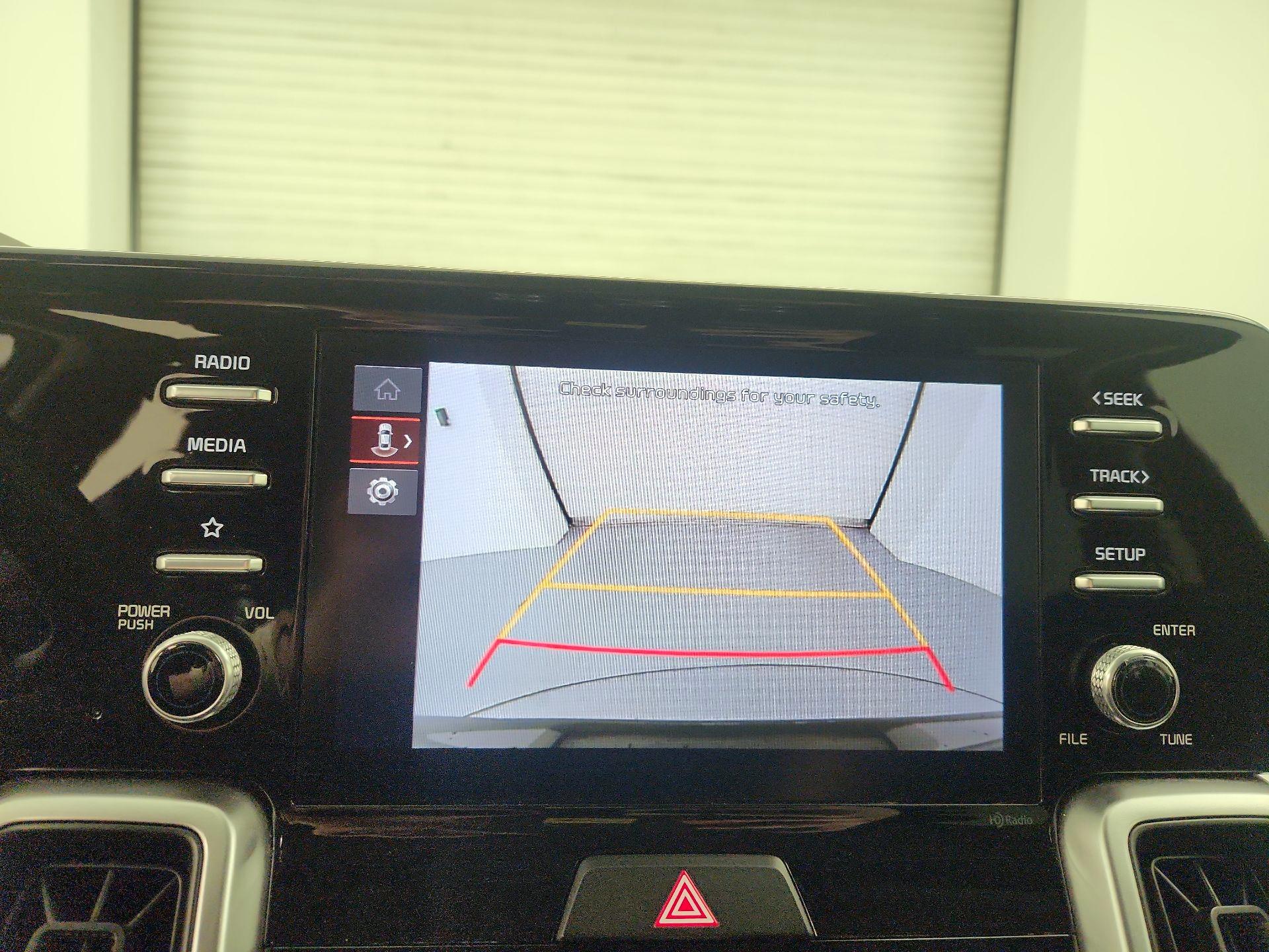 Thumbnail: 2022 Kia Sorento - 14