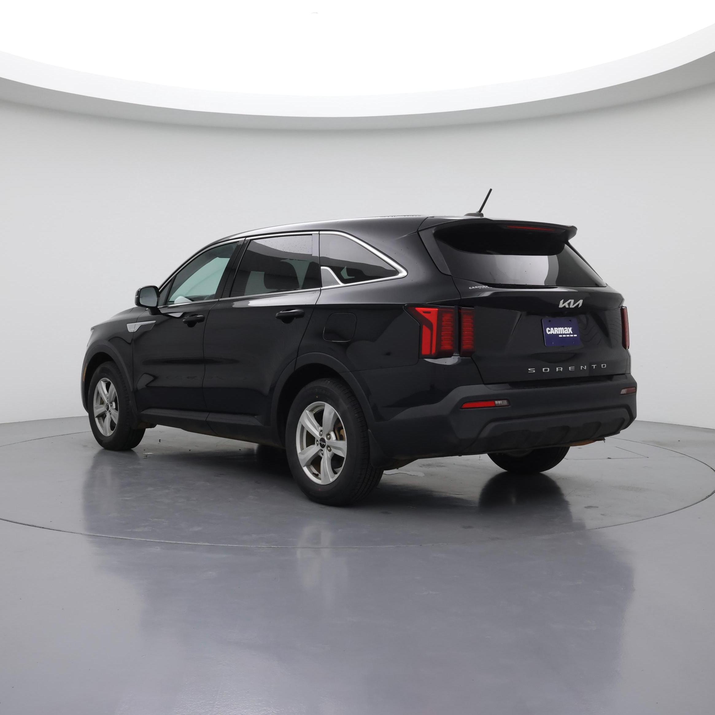 Thumbnail: 2022 Kia Sorento - 2