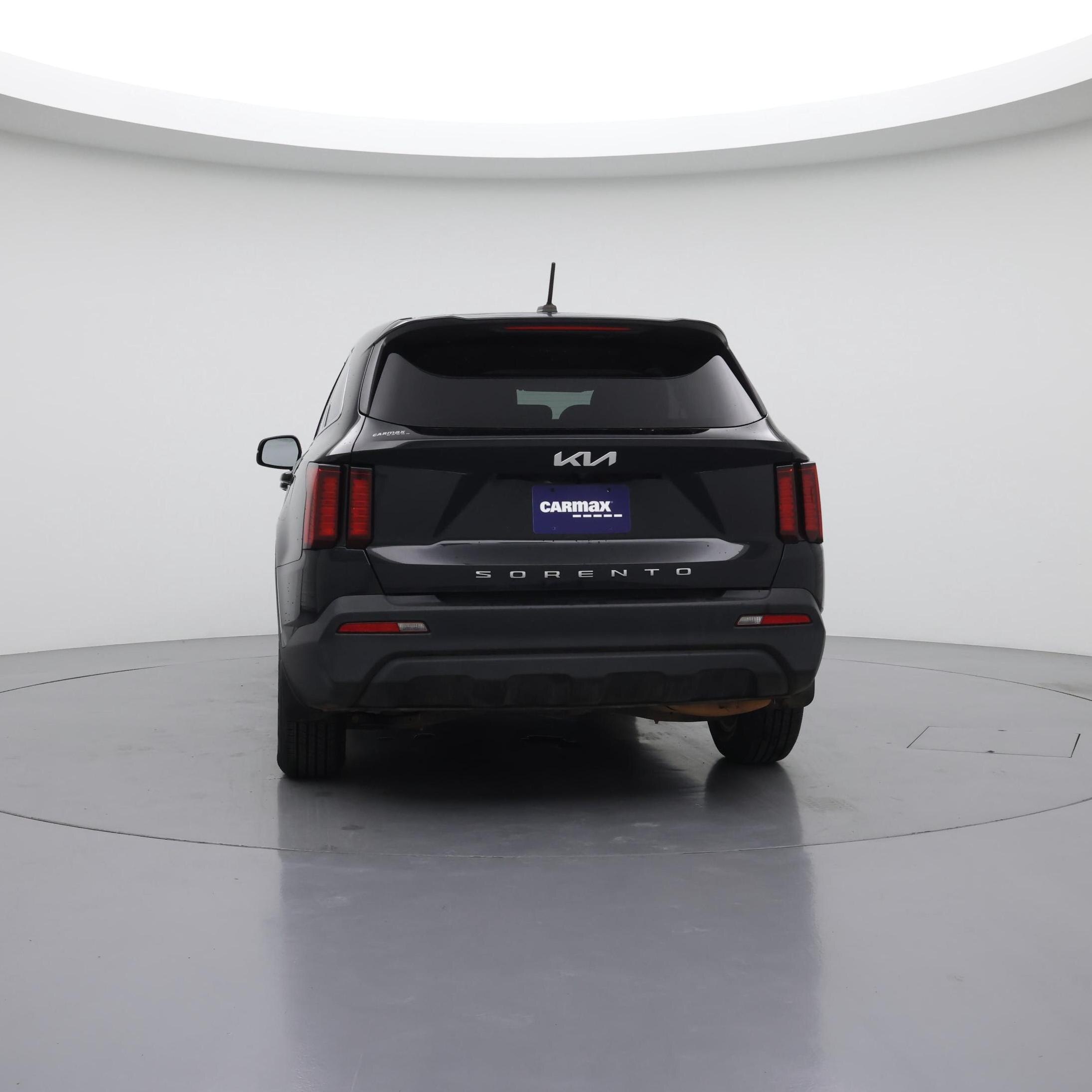 Thumbnail: 2022 Kia Sorento - 6