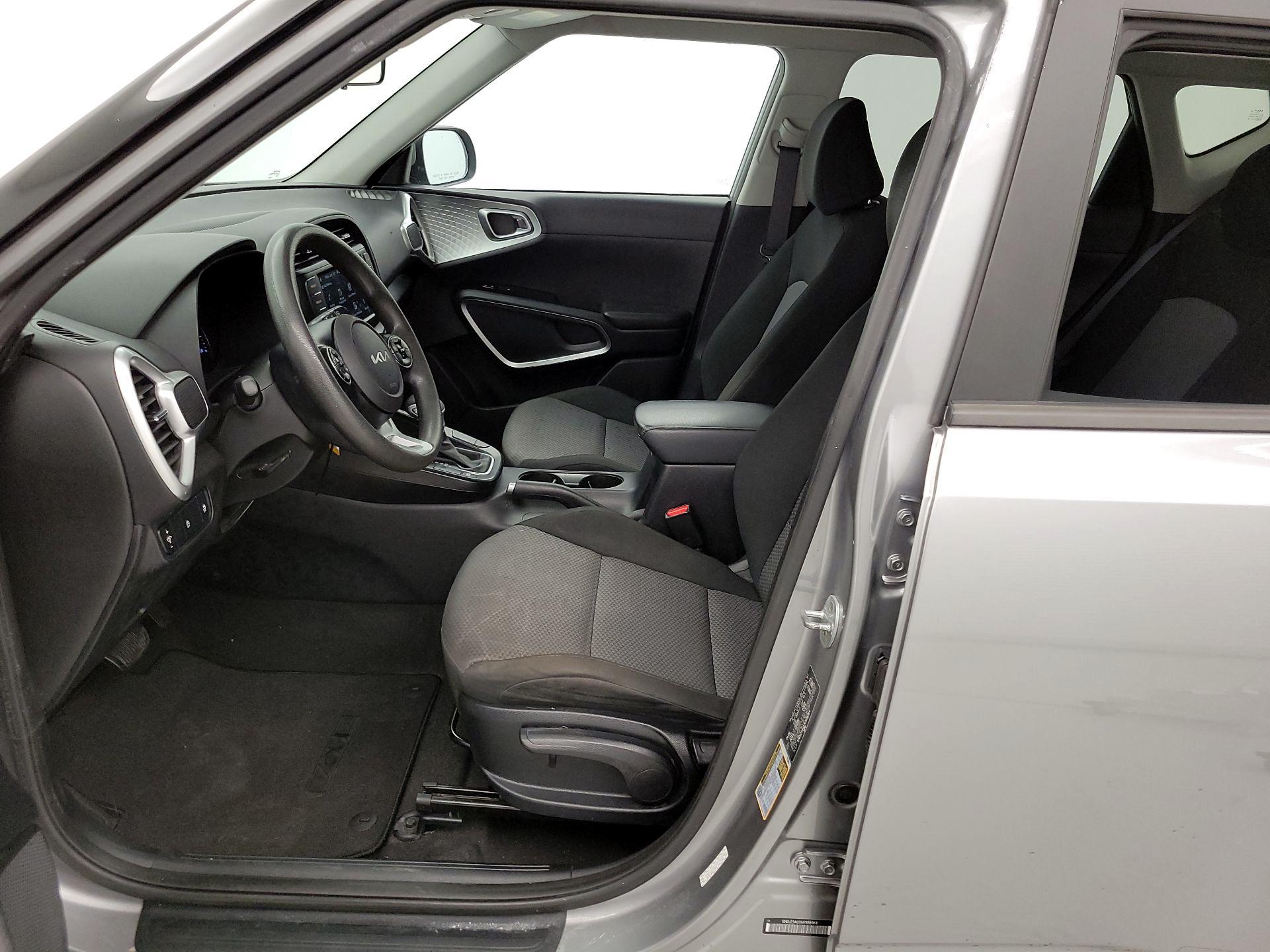 Thumbnail: 2022 Kia Soul - 11