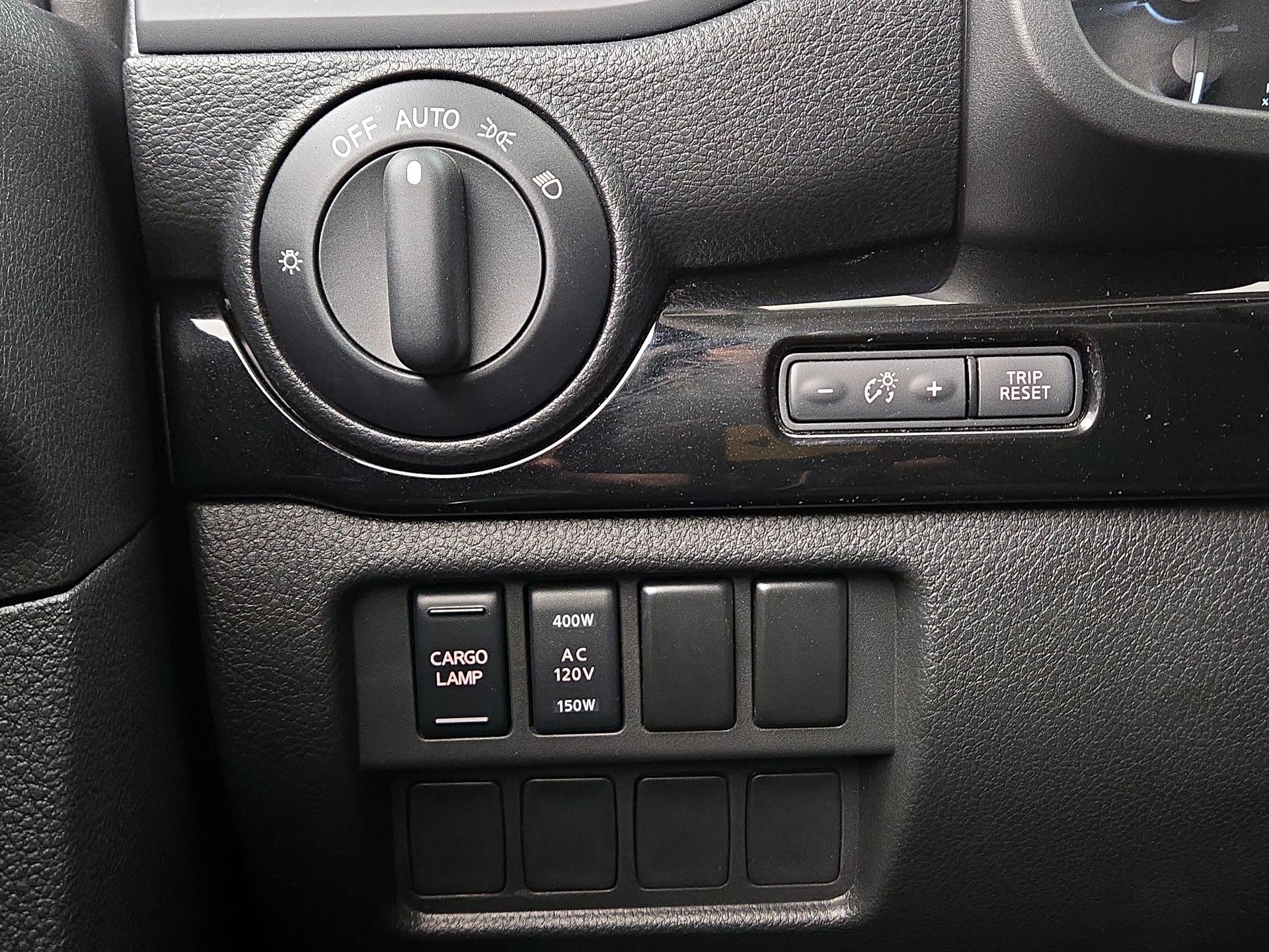 Thumbnail: 2024 Nissan Titan - 13