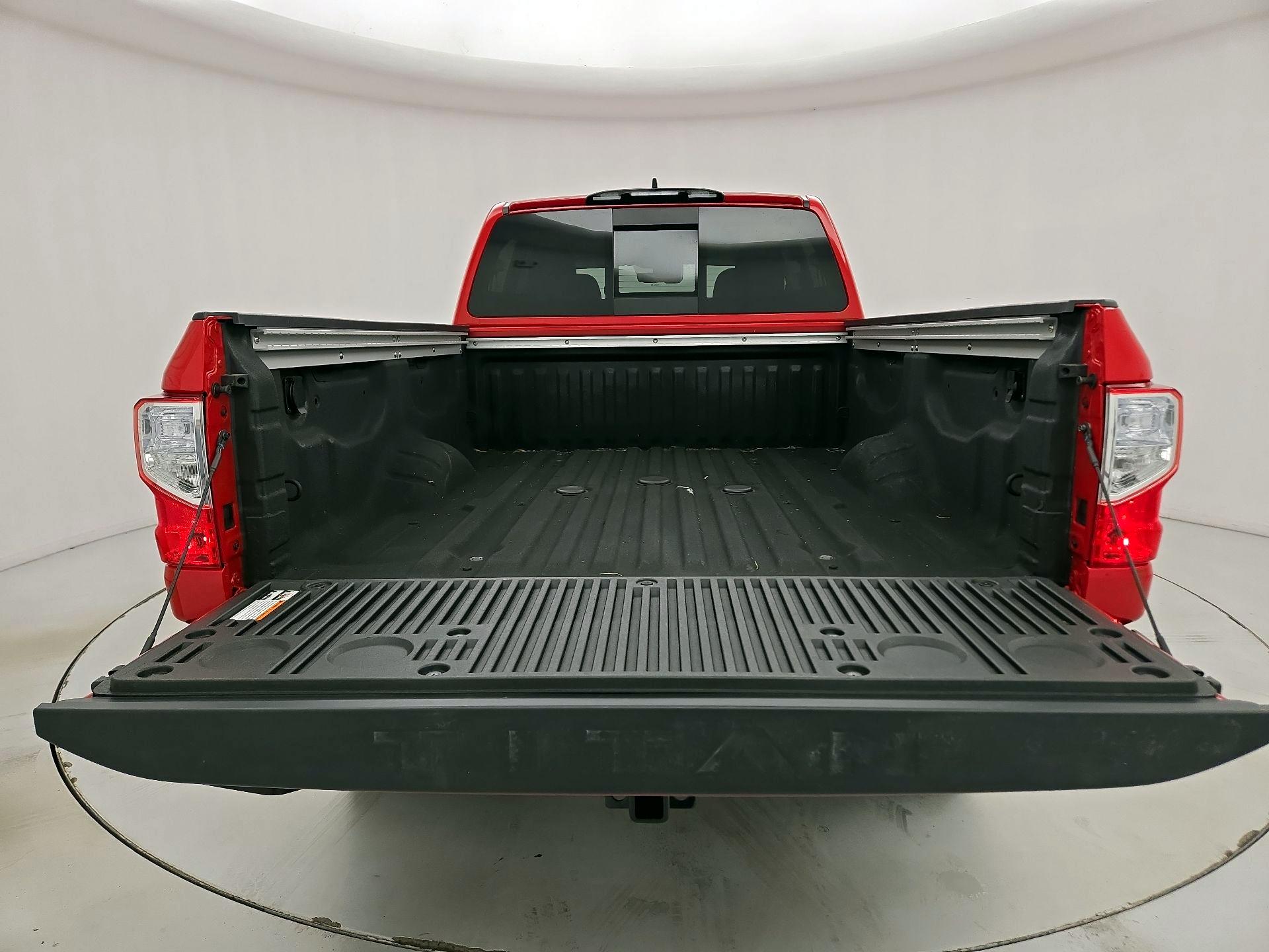 Thumbnail: 2024 Nissan Titan - 20