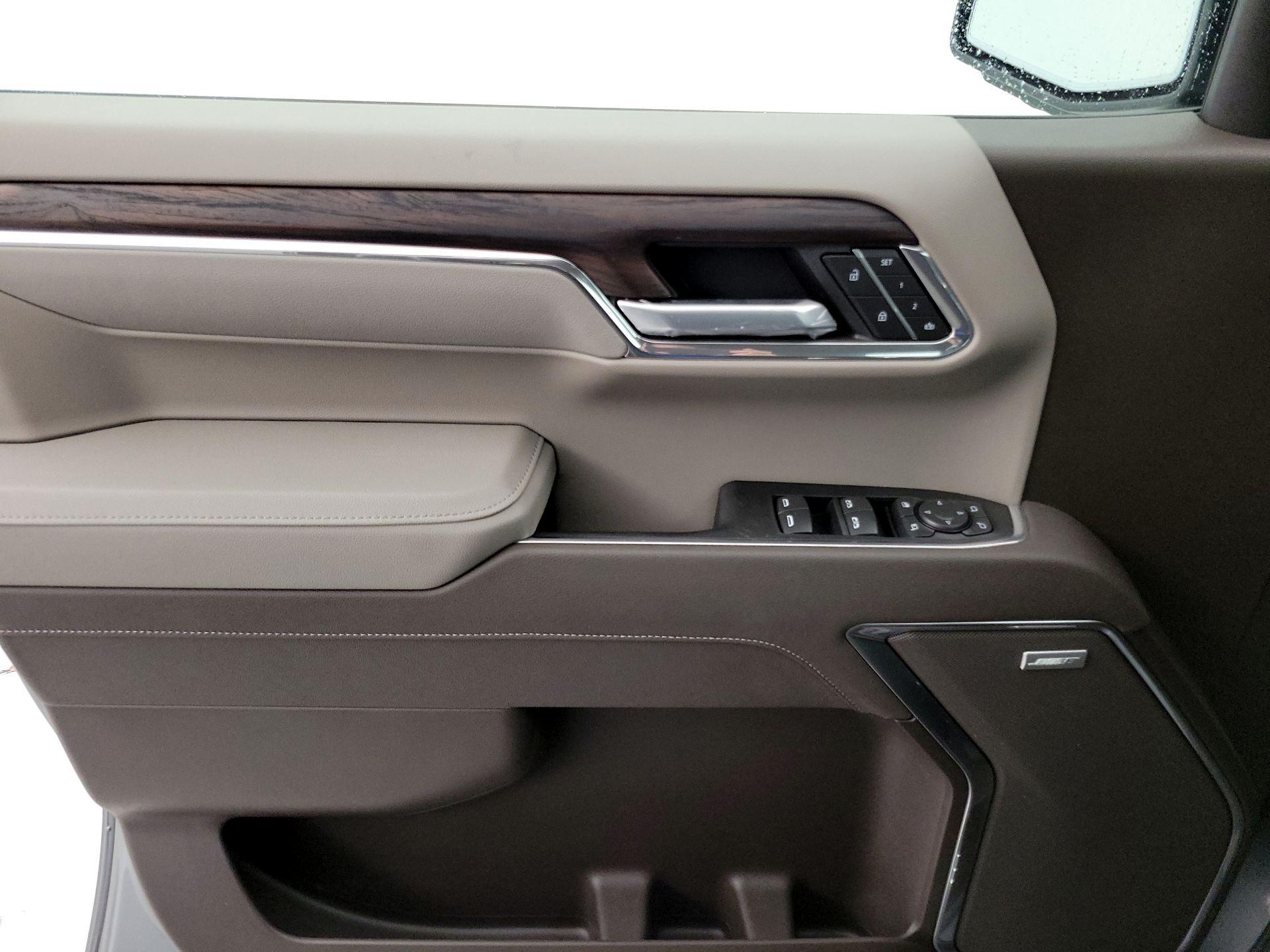 Thumbnail: 2025 GMC Sierra 1500 - 12