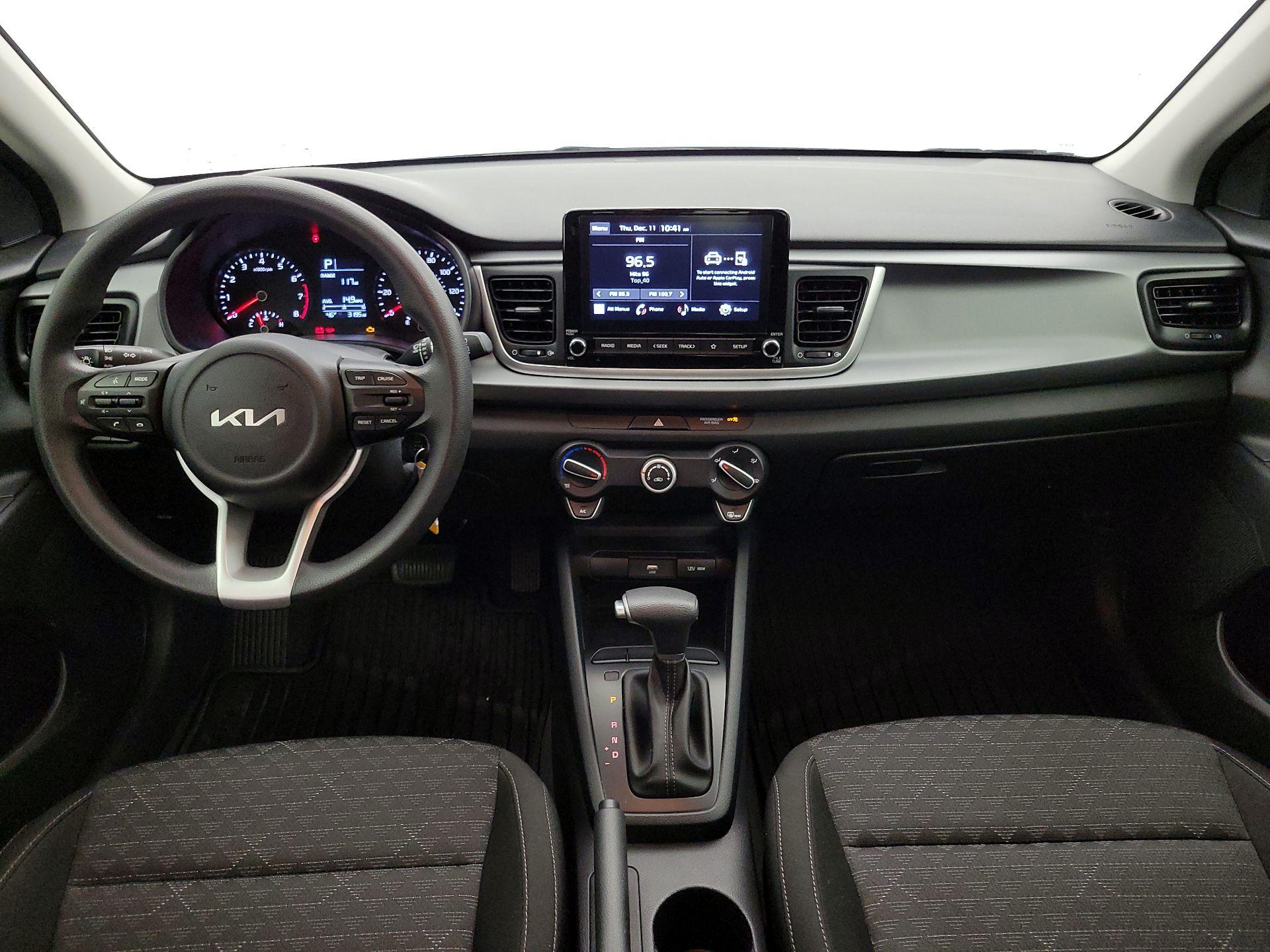 Thumbnail: 2023 Kia Rio - 9