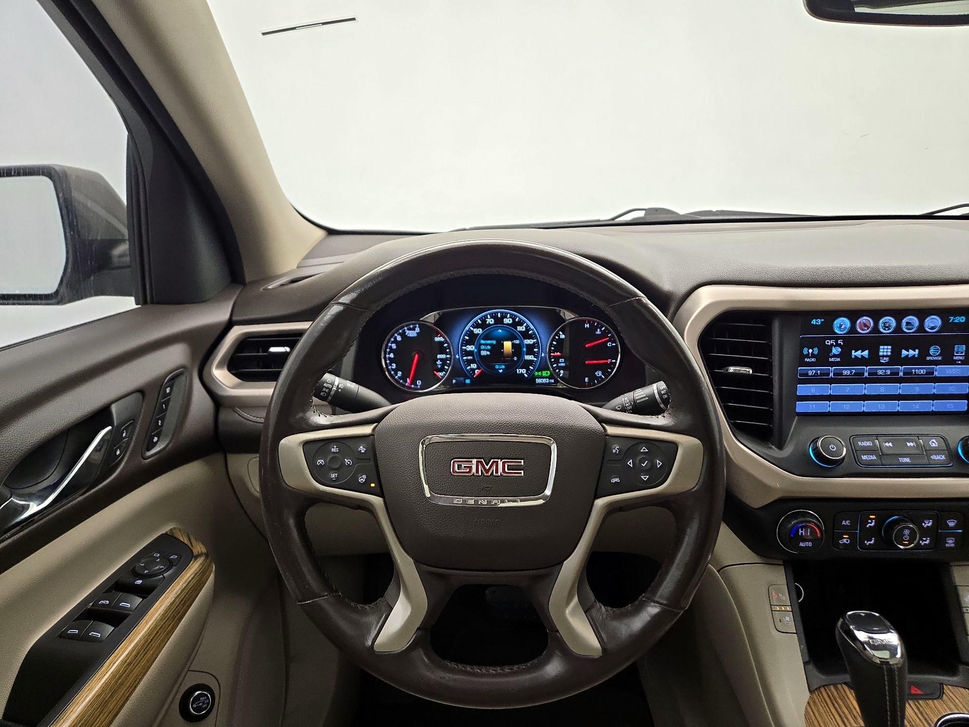 Thumbnail: 2019 GMC Acadia - 10