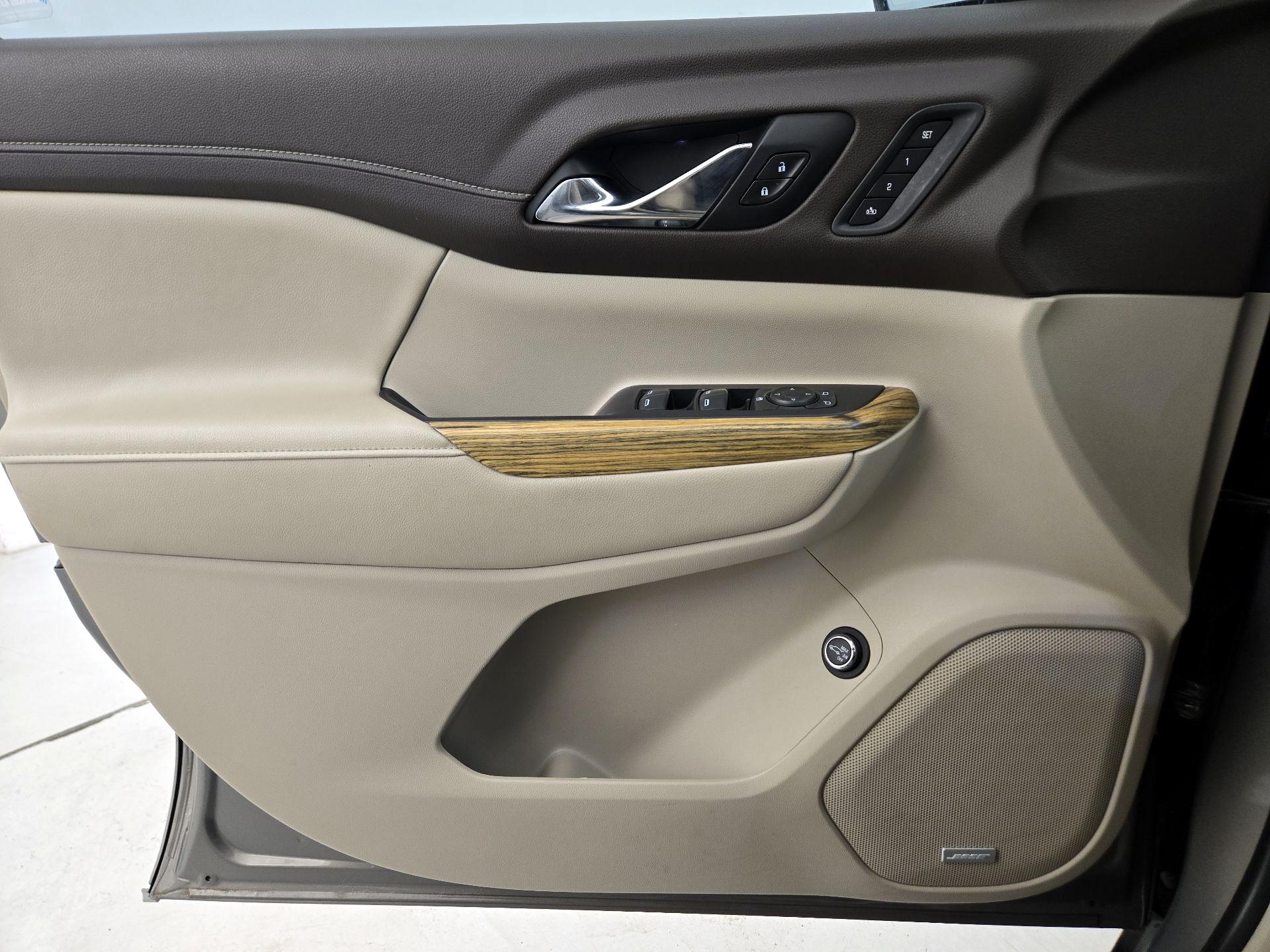 Thumbnail: 2019 GMC Acadia - 12