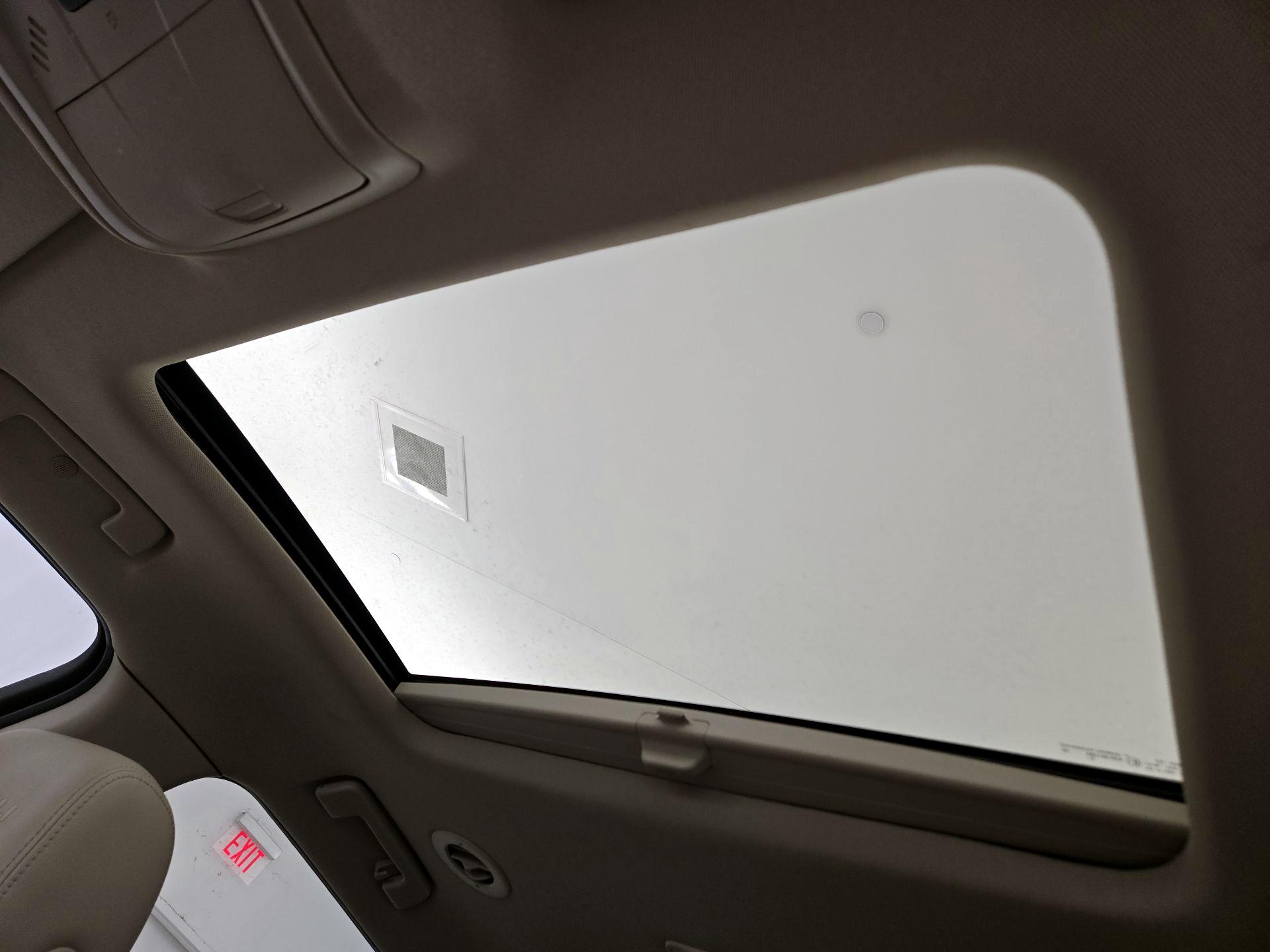 Thumbnail: 2019 GMC Acadia - 19