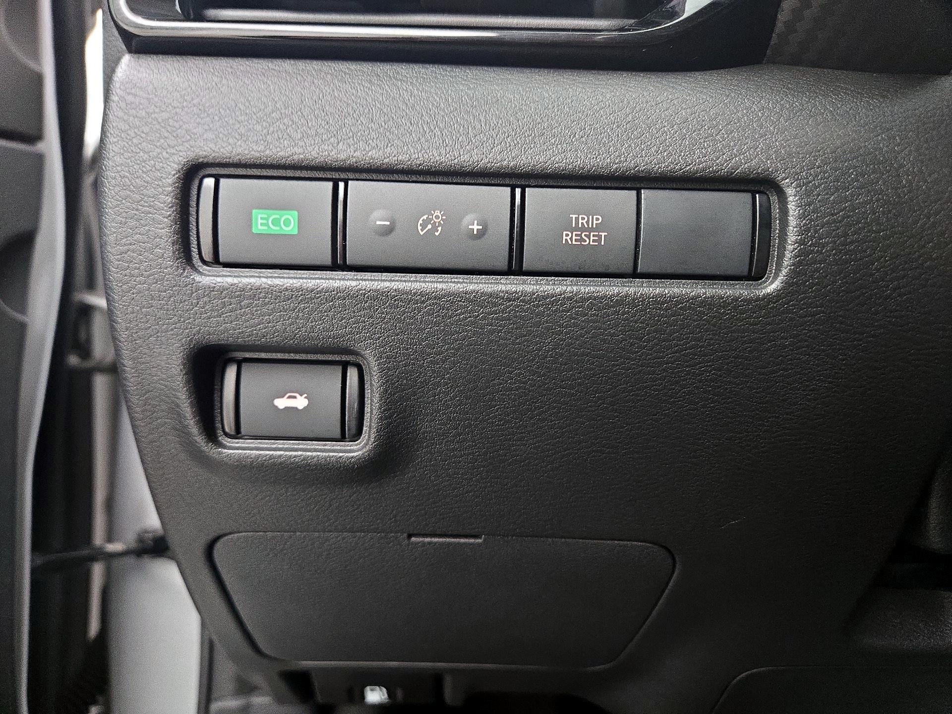 Thumbnail: 2022 Nissan Sentra - 13