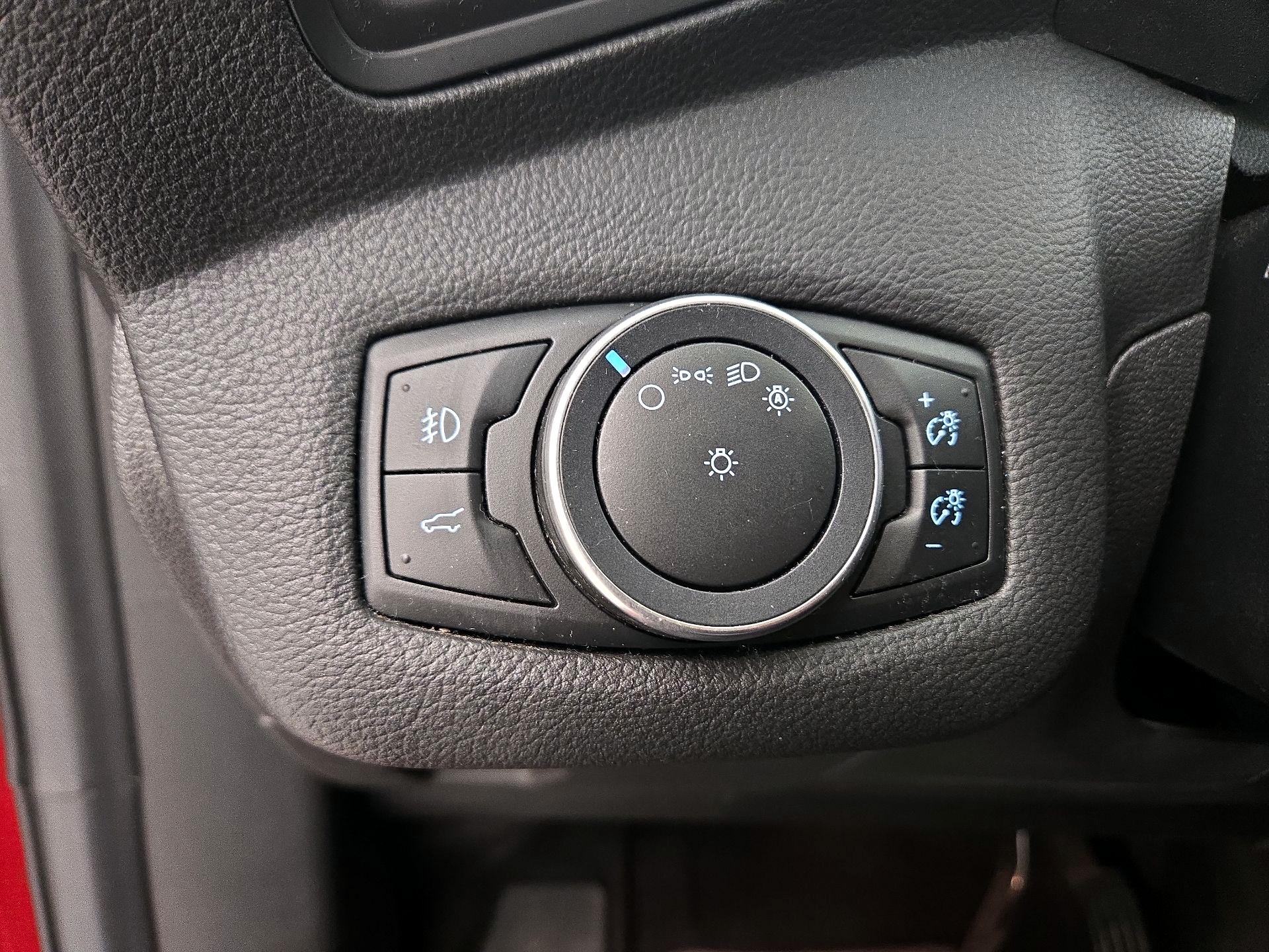 Thumbnail: 2017 Ford Escape - 13