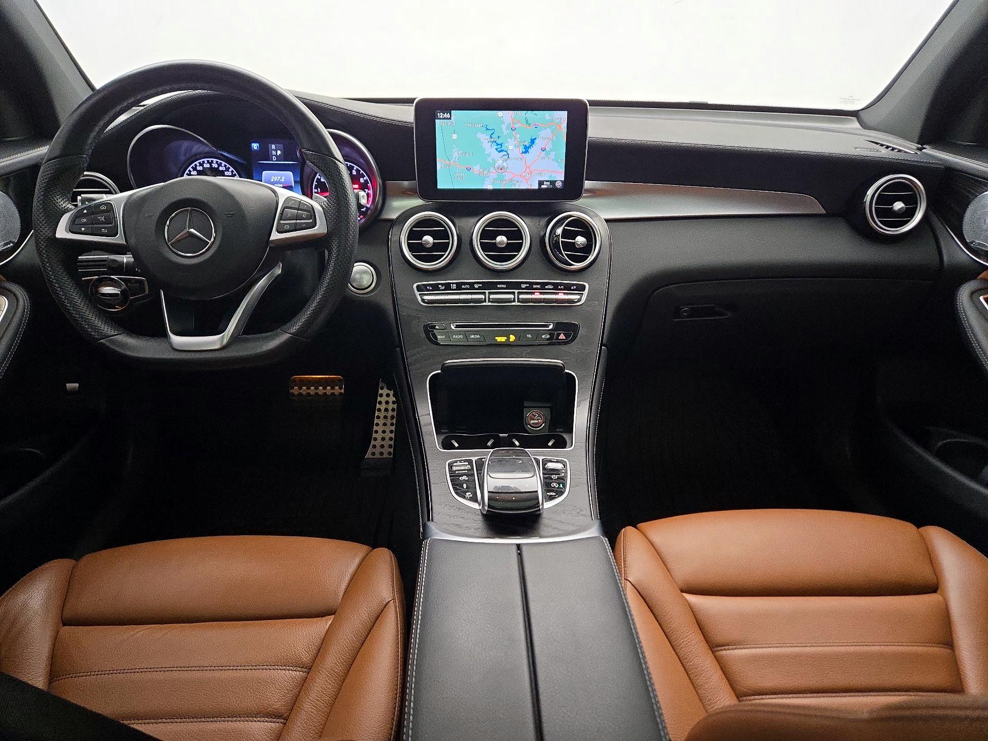 Thumbnail: 2017 Mercedes-Benz GLC - 9