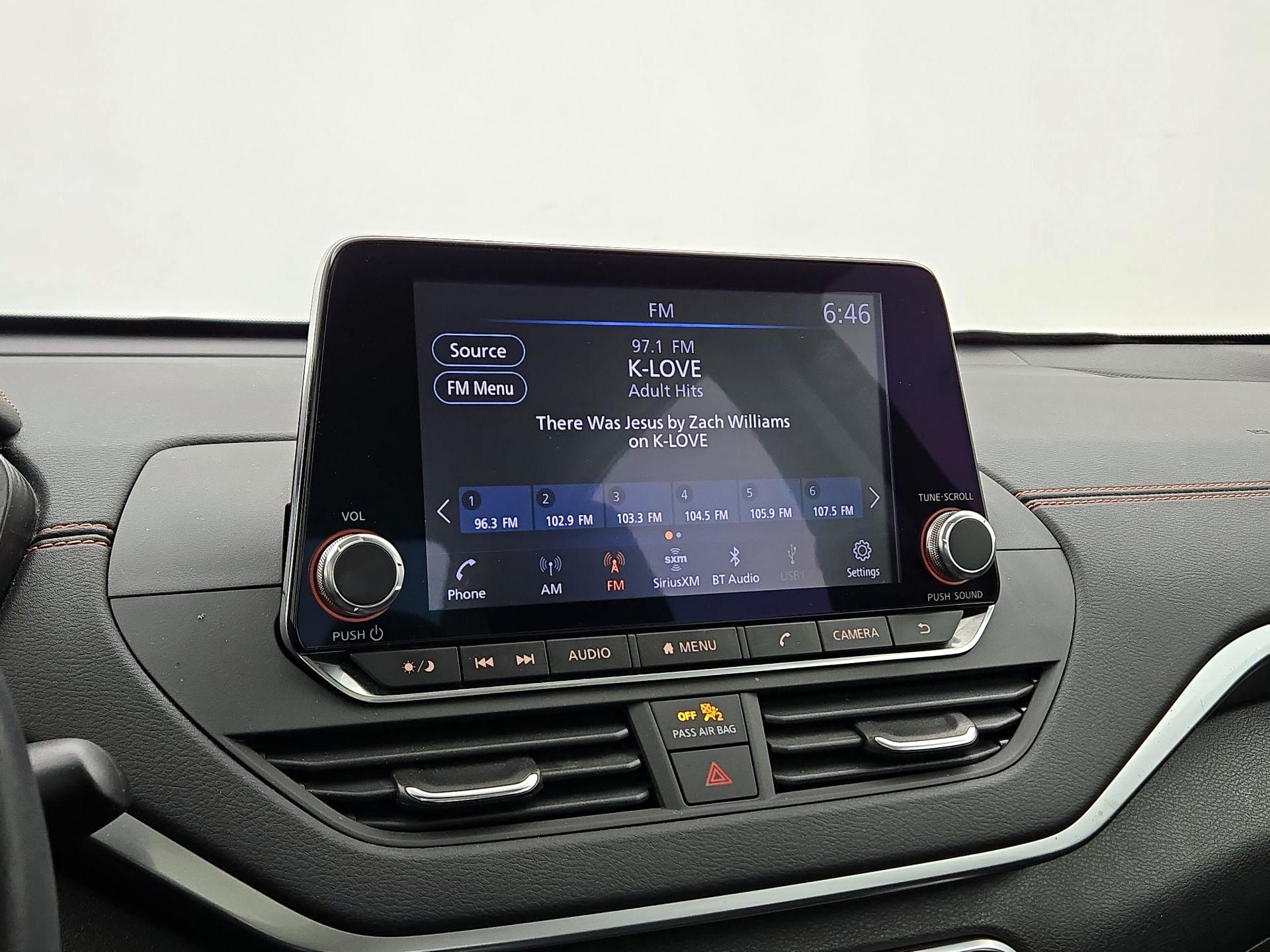 Thumbnail: 2019 Nissan Altima - 15