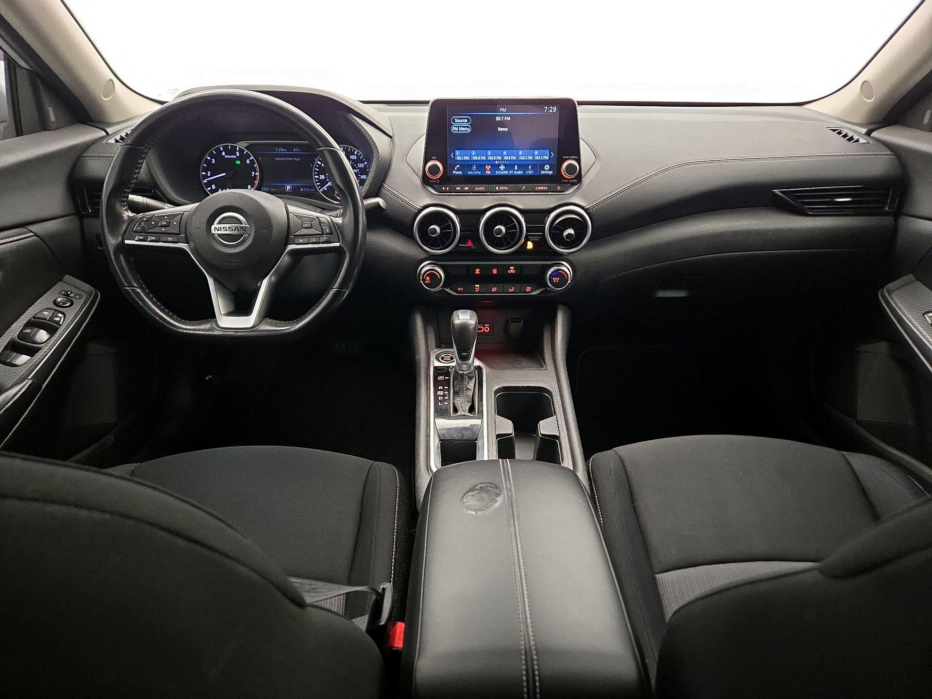 Thumbnail: 2022 Nissan Sentra - 9