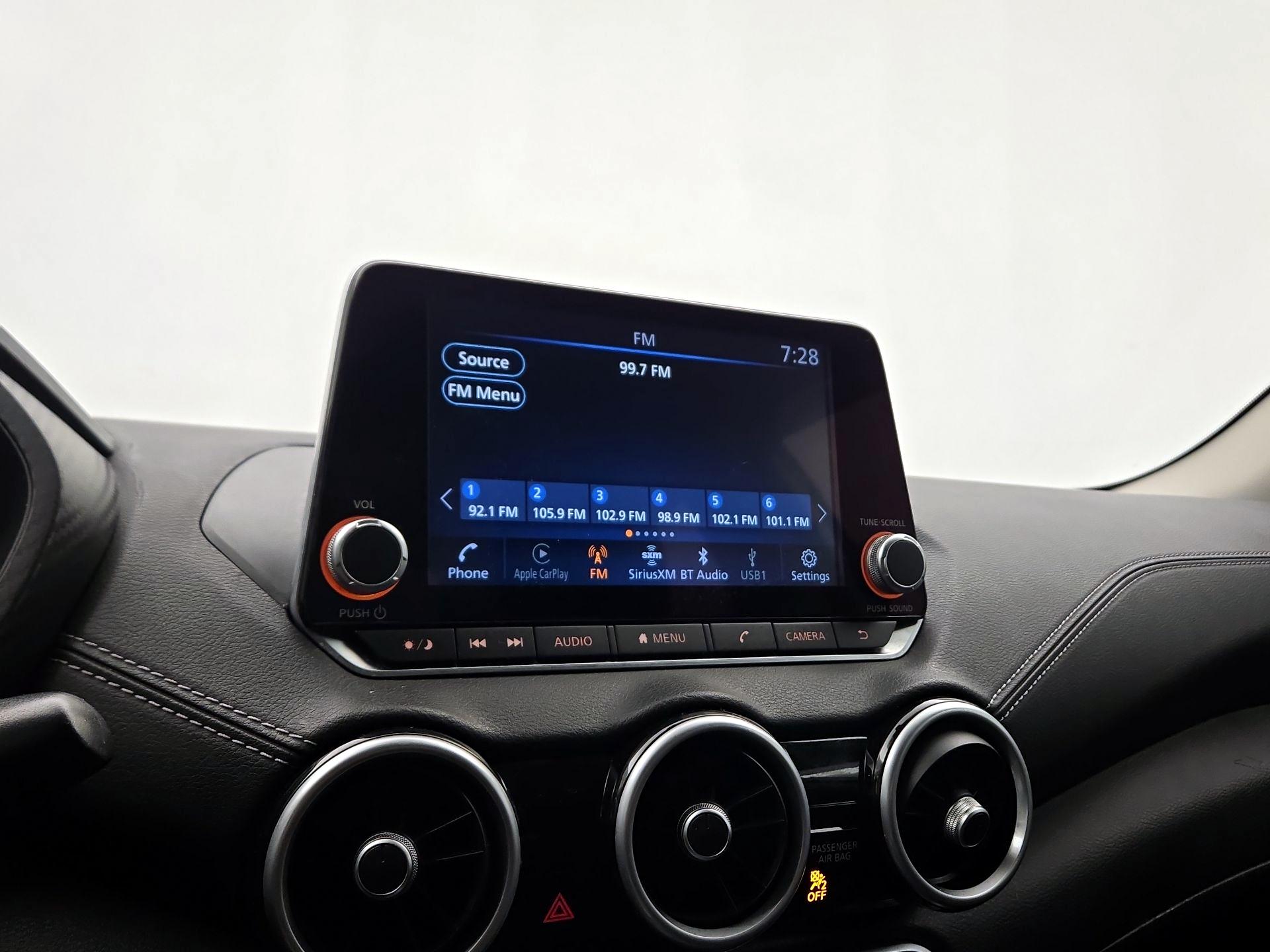 Thumbnail: 2022 Nissan Sentra - 15