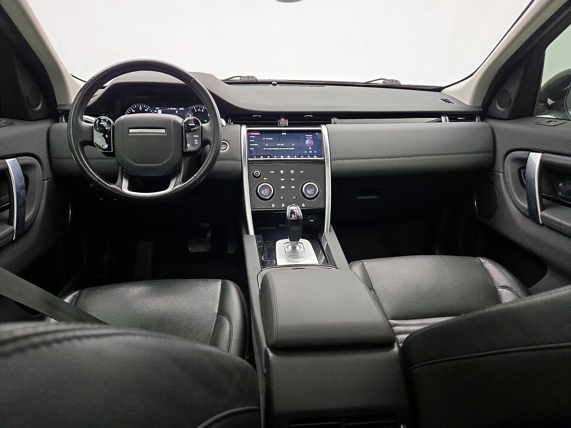 Thumbnail: 2020 Land Rover Discovery Sport - 9