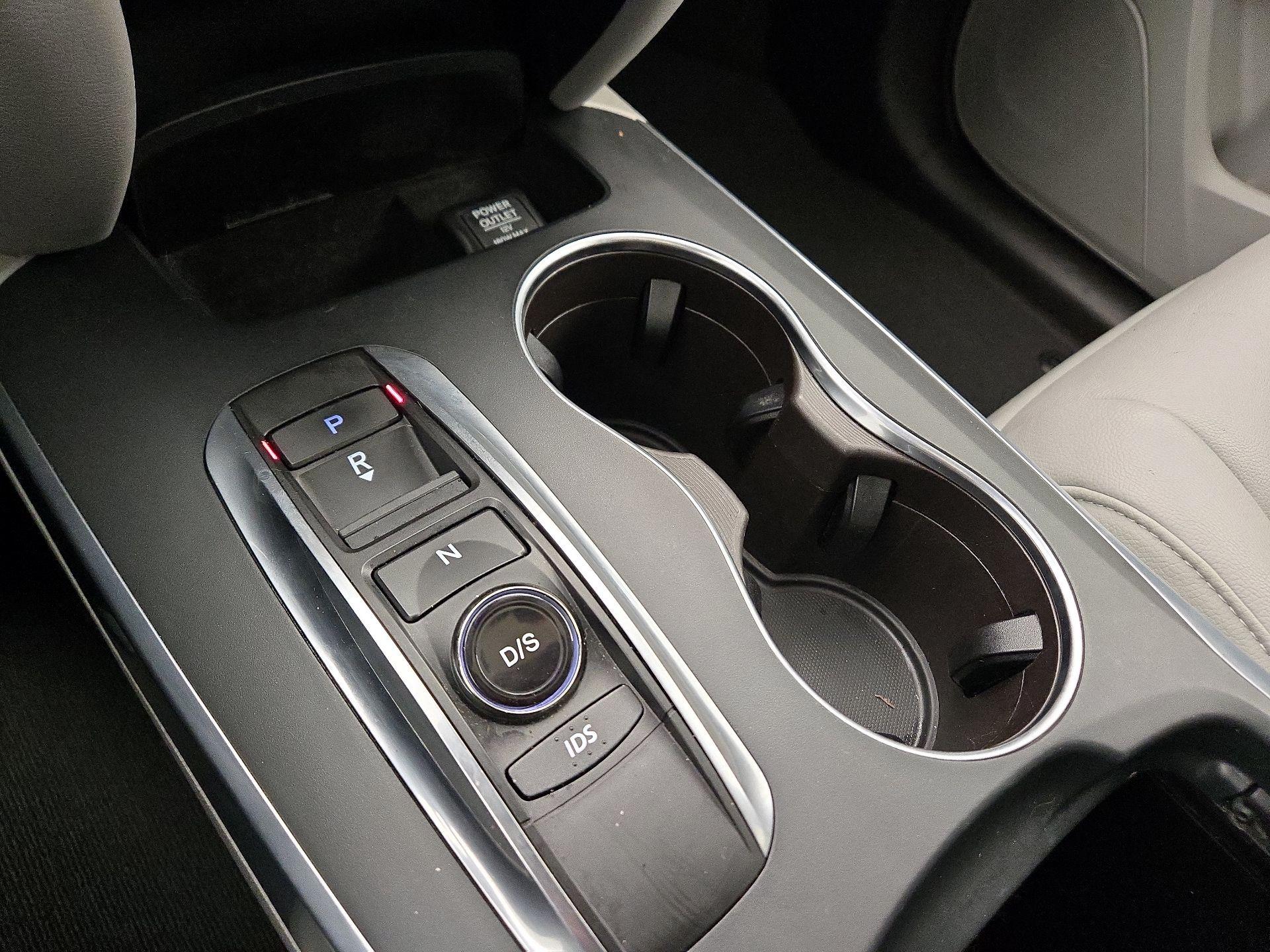 Thumbnail: 2016 Acura MDX - 17