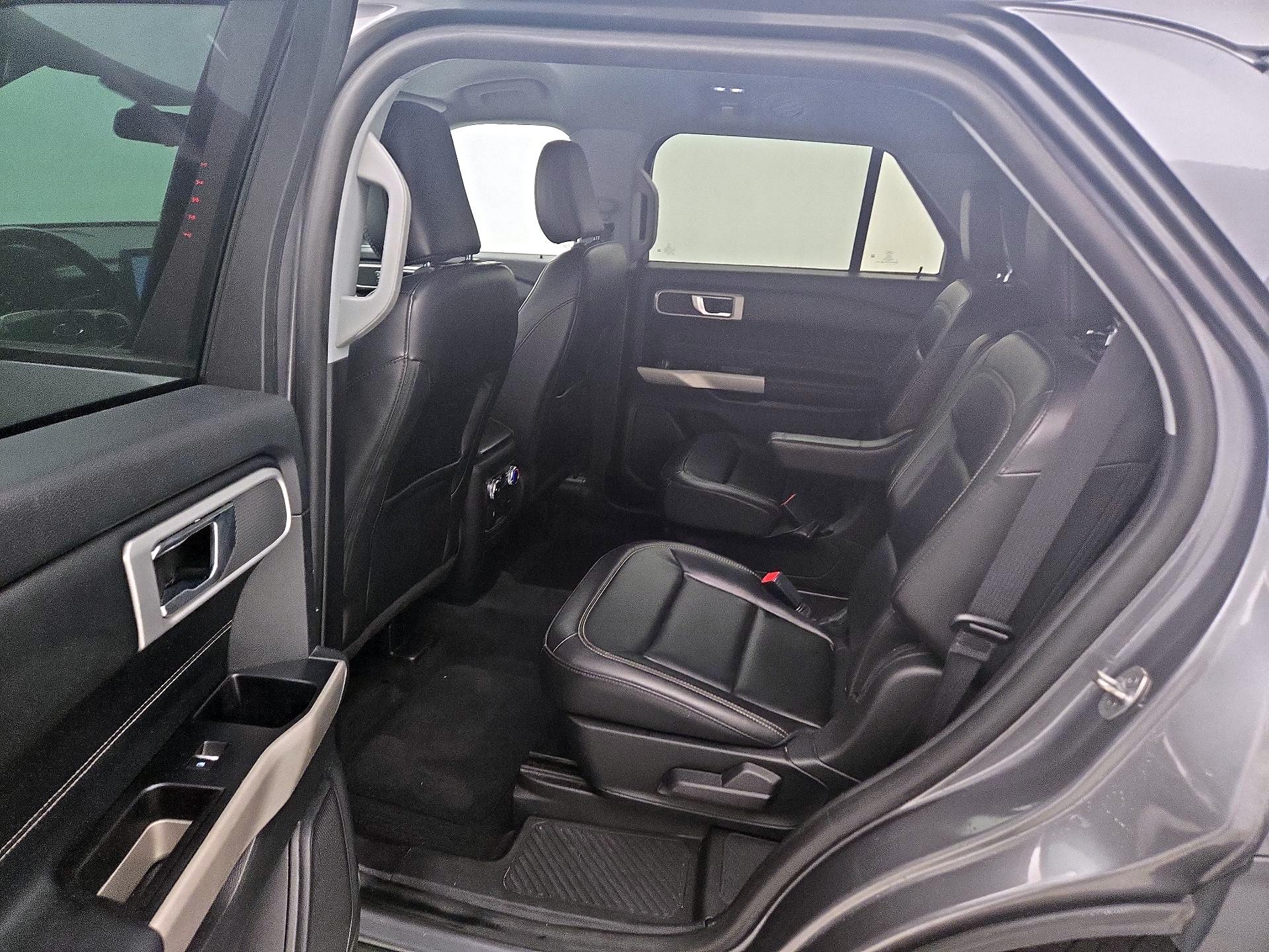 Thumbnail: 2022 Ford Explorer - 19