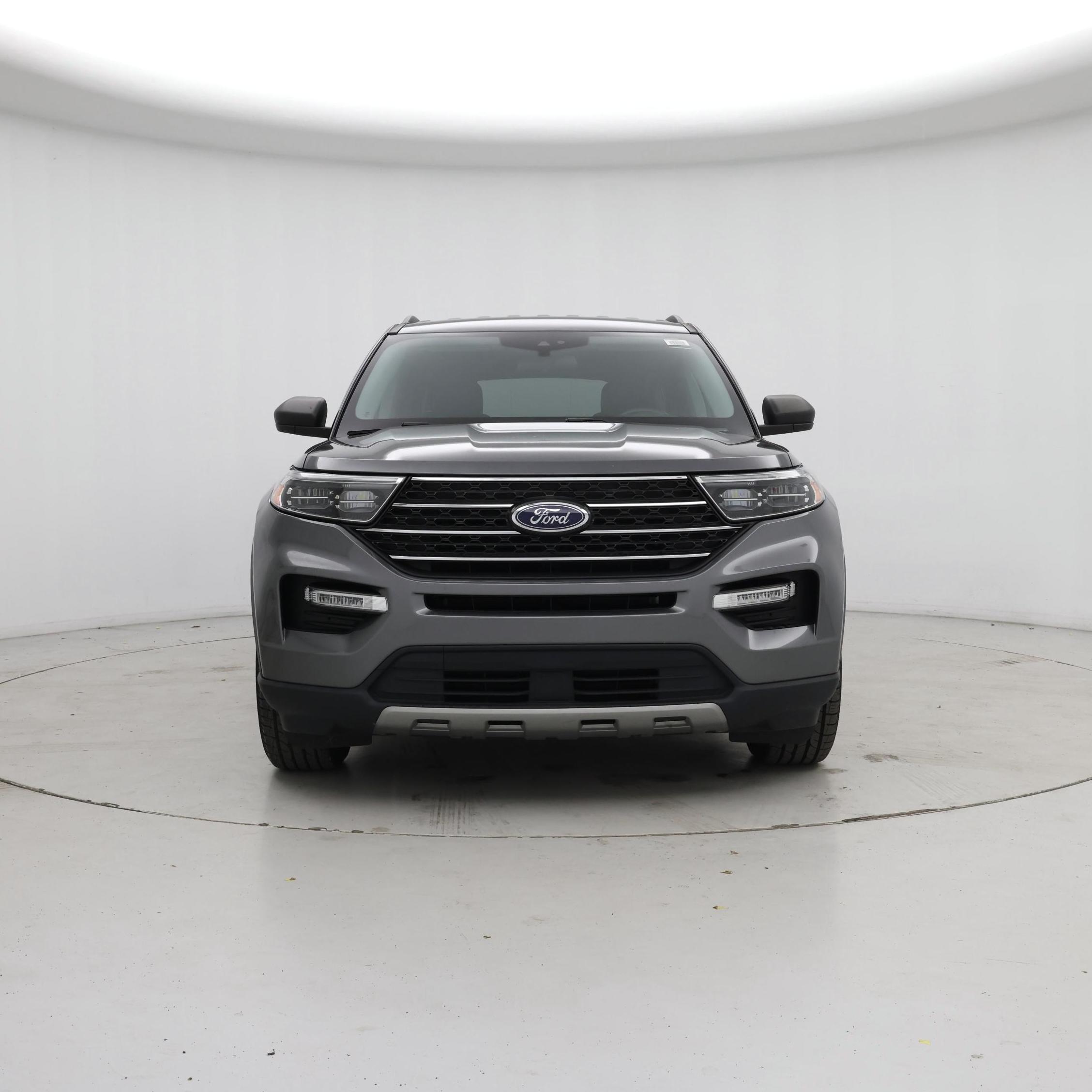Thumbnail: 2022 Ford Explorer - 5