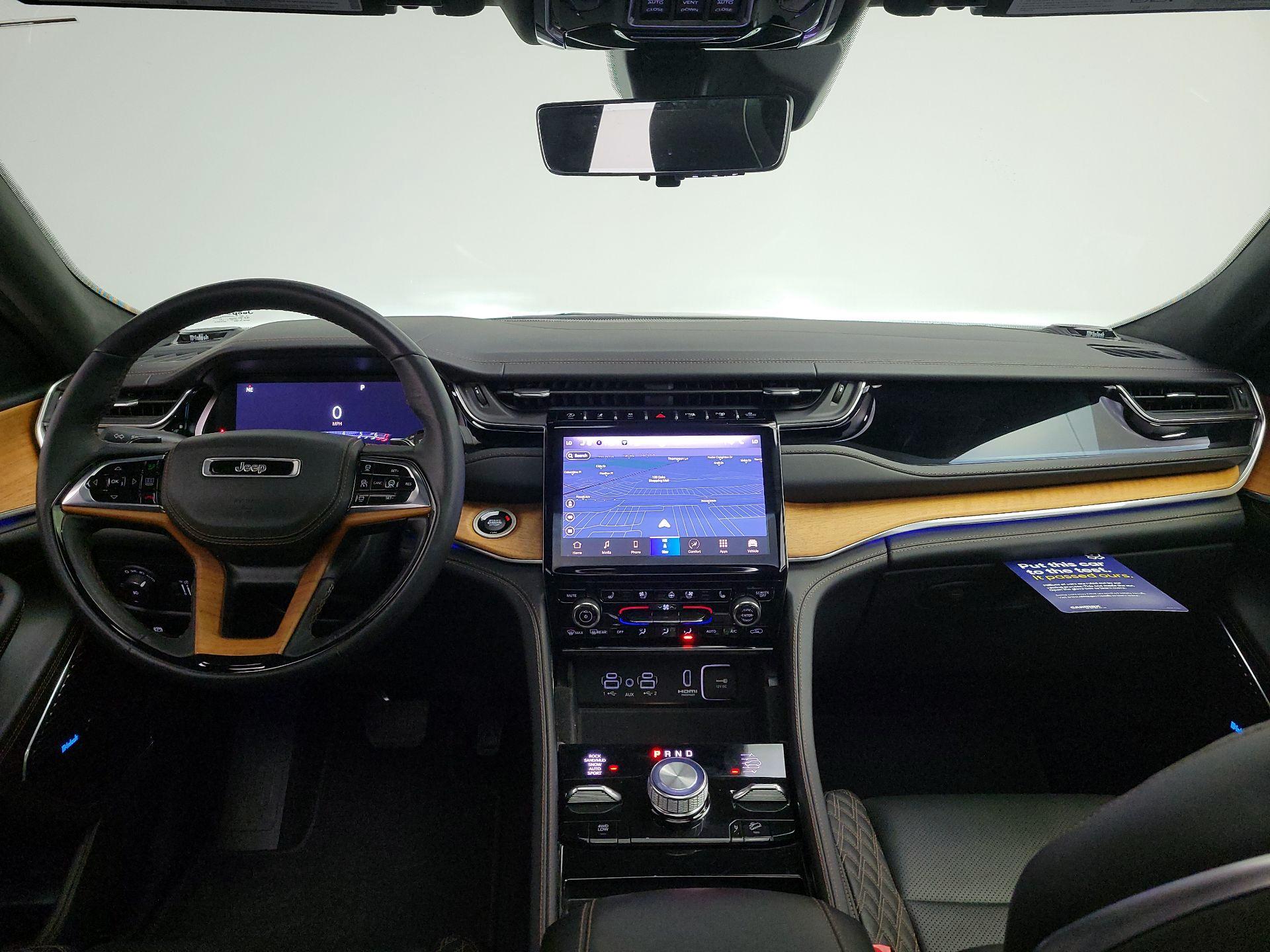 Thumbnail: 2022 Jeep Grand Cherokee - 9