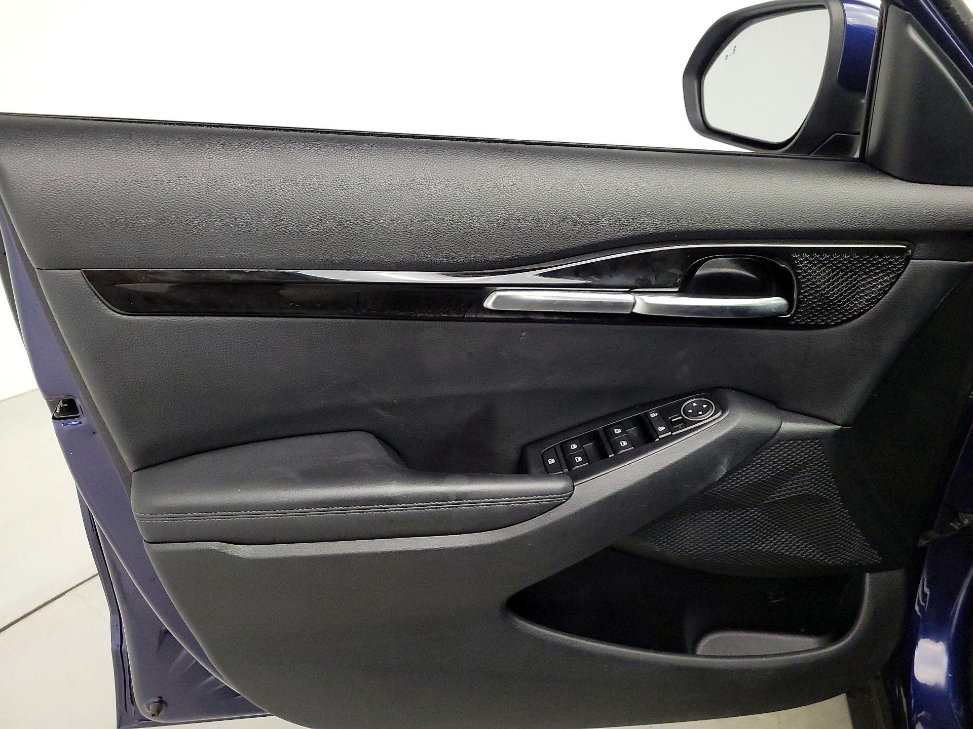 Thumbnail: 2024 Kia Seltos - 12