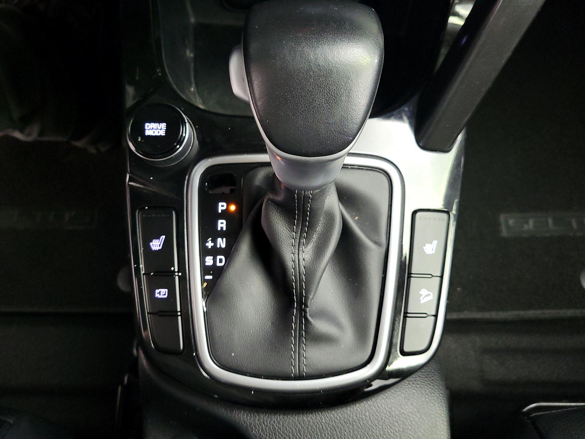 Thumbnail: 2024 Kia Seltos - 18