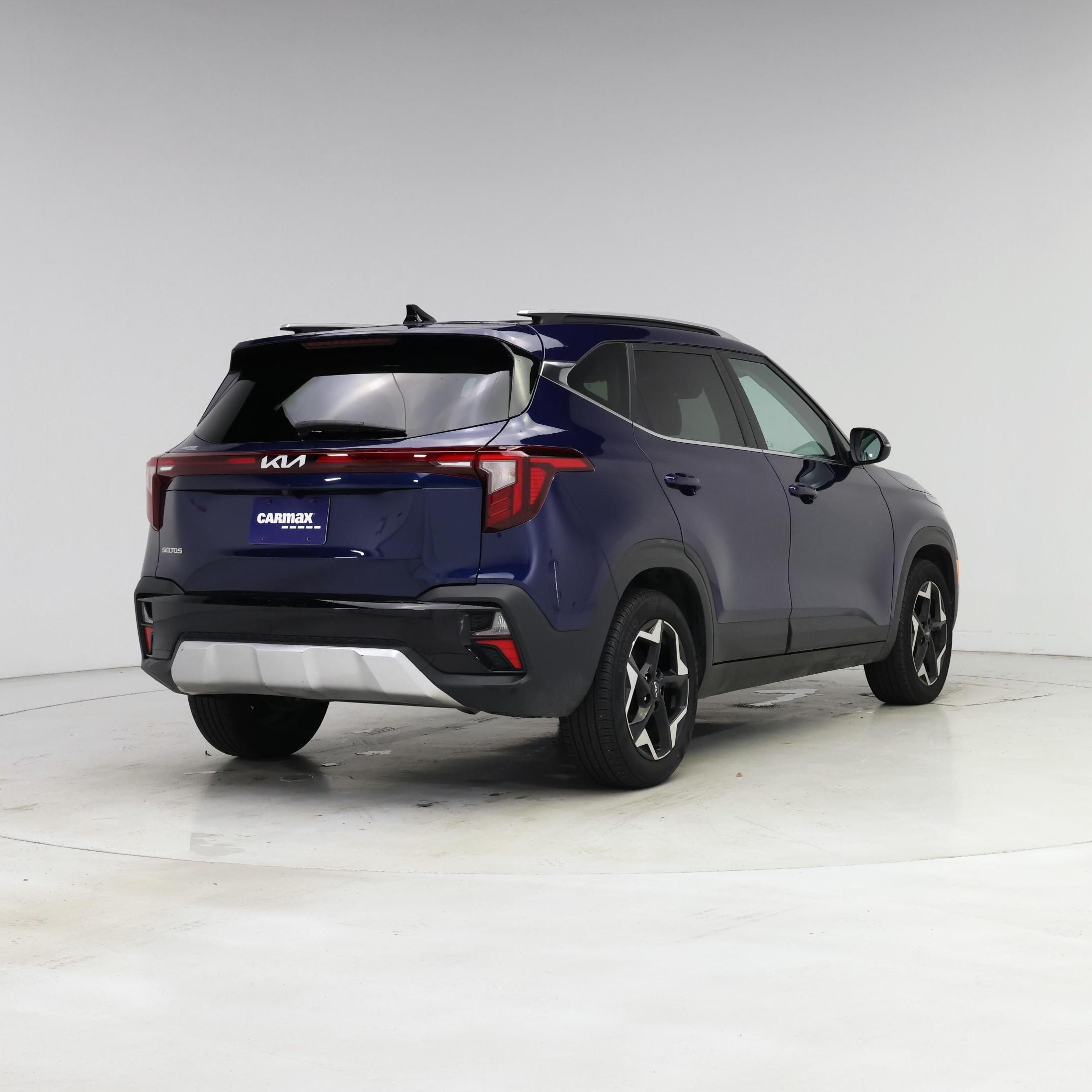 Thumbnail: 2024 Kia Seltos - 8